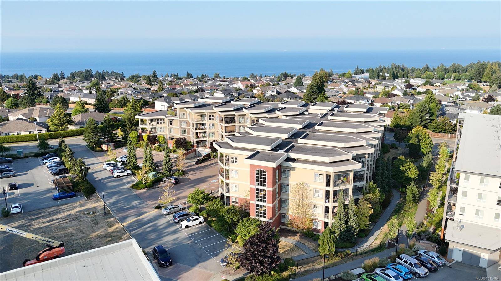 Nanaimo, BC V9V 1W8,6310 McRobb Ave #321