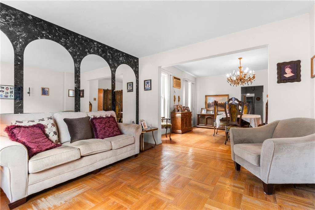 Brooklyn, NY 11214,32 Bay 20th ST