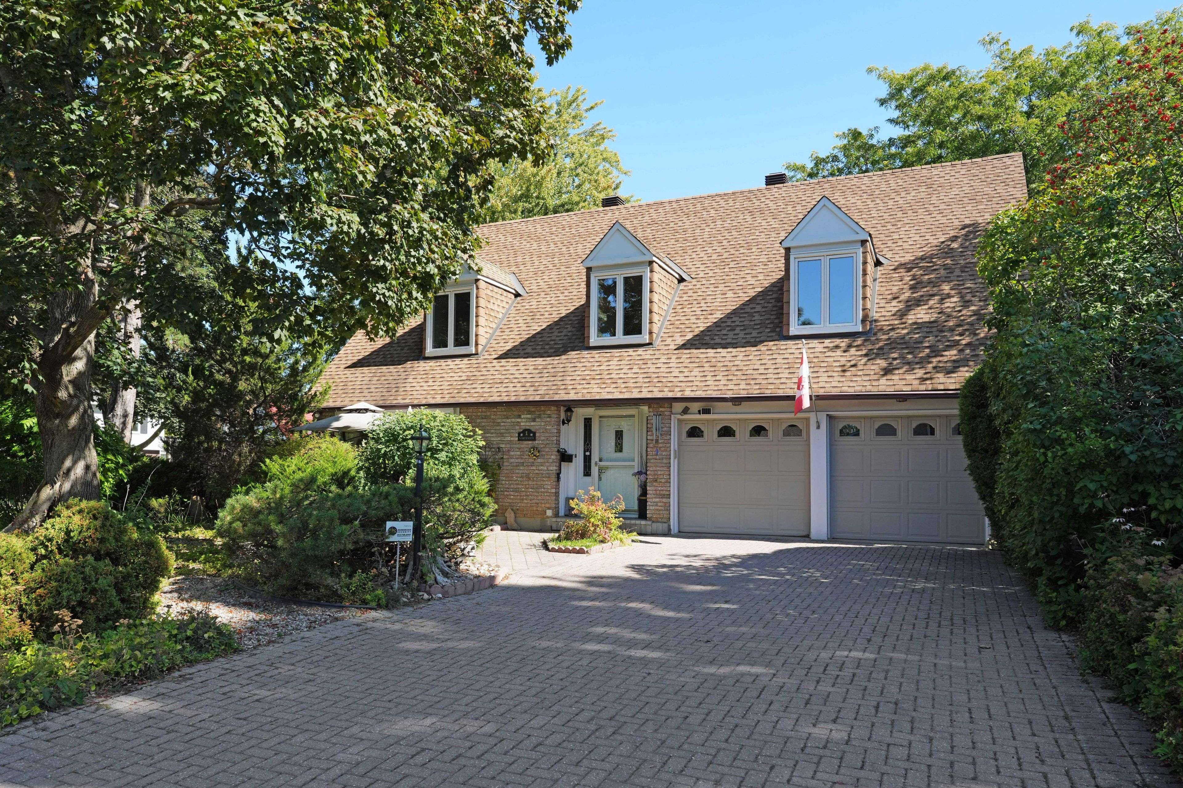 Cityview - Parkwoods Hills - Rideau Shore, ON K2E 6A6,1 Northview RD