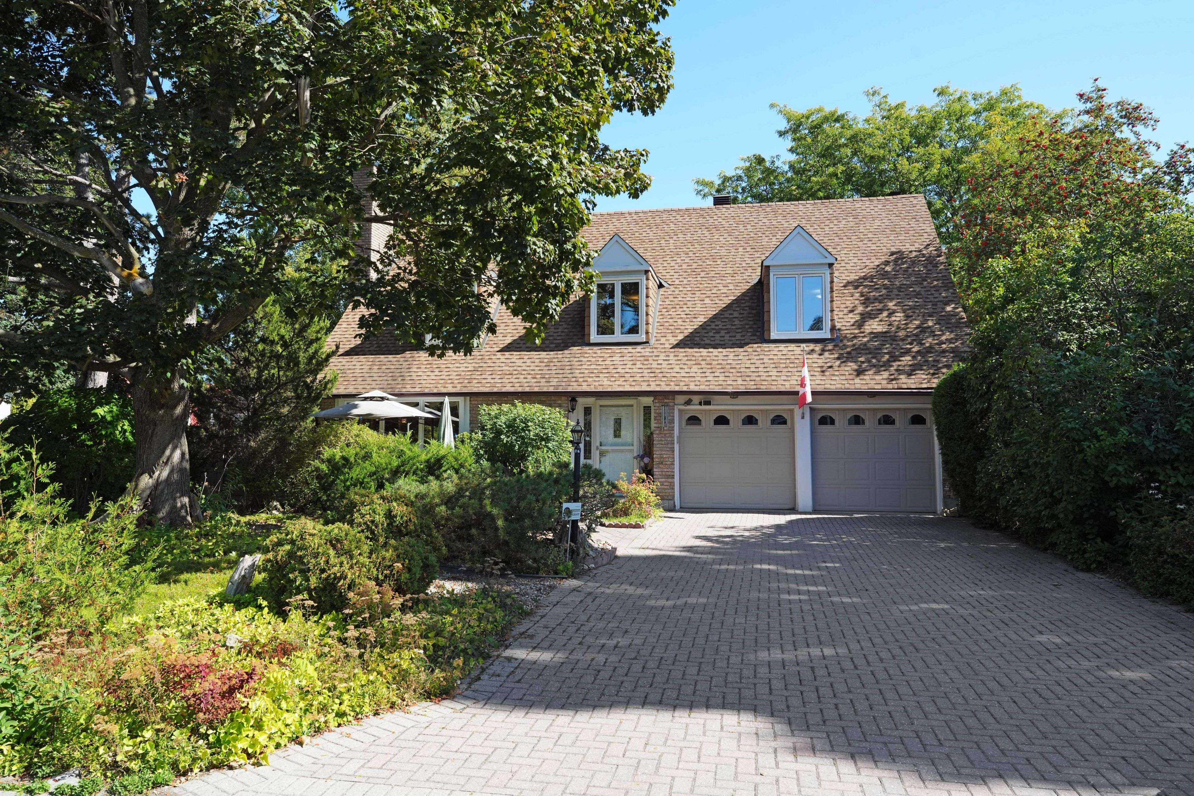 Cityview - Parkwoods Hills - Rideau Shore, ON K2E 6A6,1 Northview RD