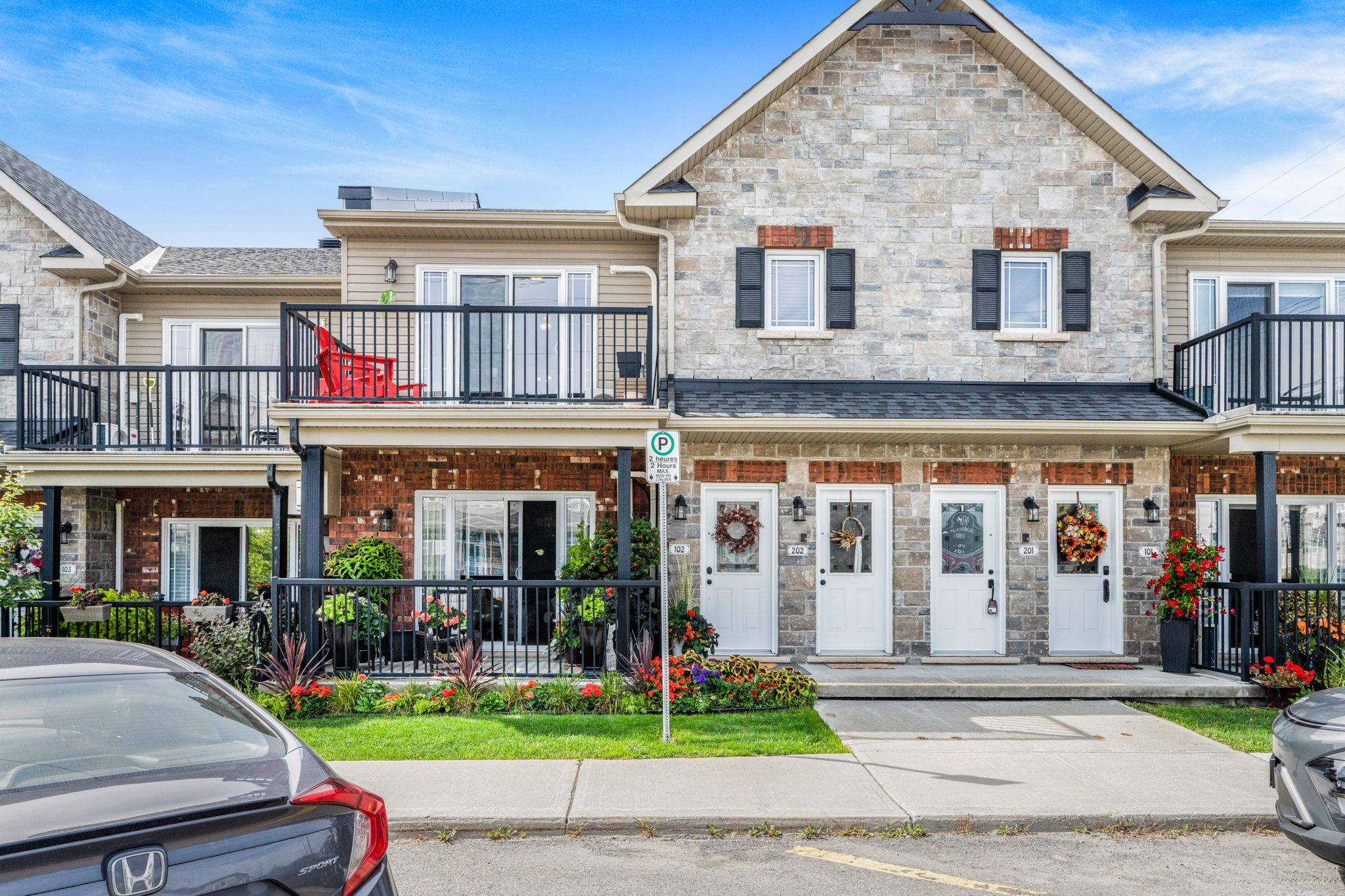 Clarence-rockland, ON K4K 1L4,750 ST-JACQUES ST #202
