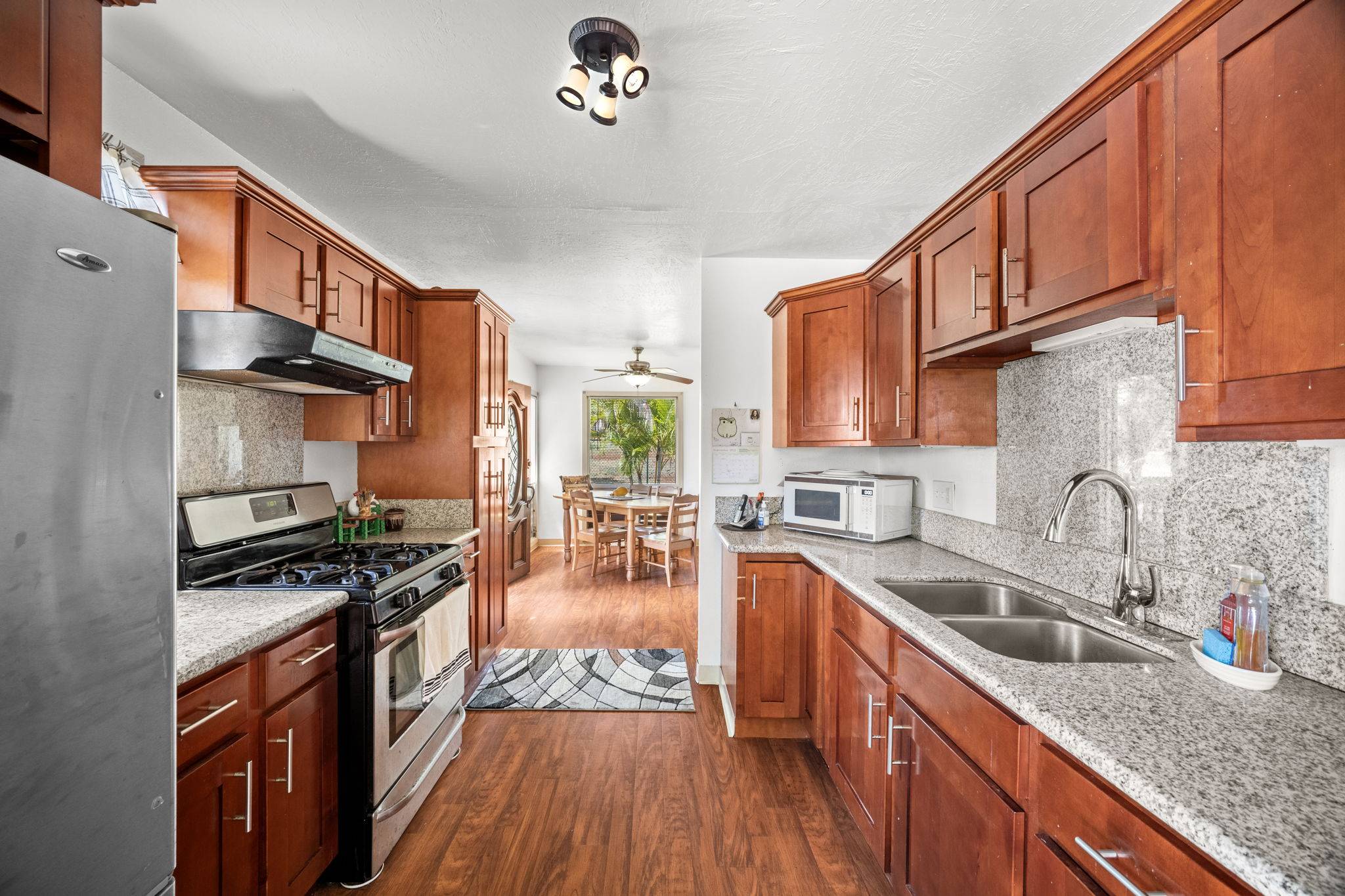 Anahola, HI 96703,4336 HAKUAINA RD