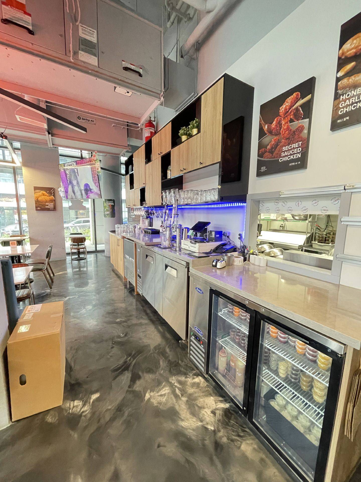 Toronto C01, ON M6K 0B2,49 East Liberty ST