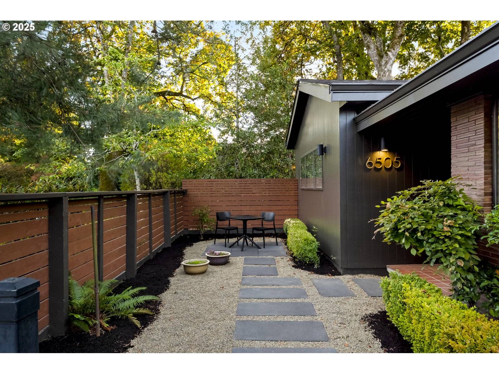 Portland, OR 97215,6505 SE THORBURN ST