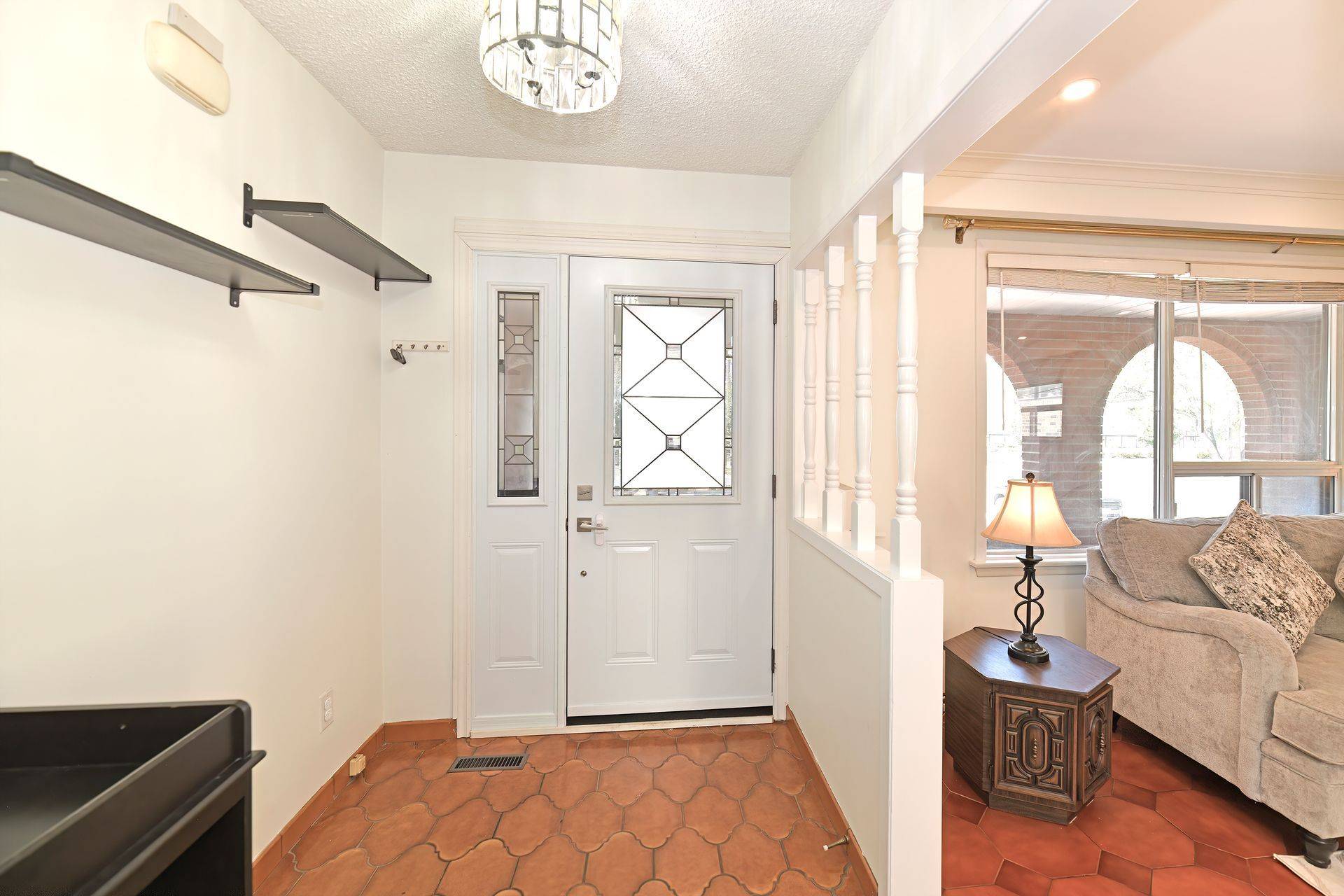 Toronto W07, ON M8Z 4R3,1033 Islington AVE