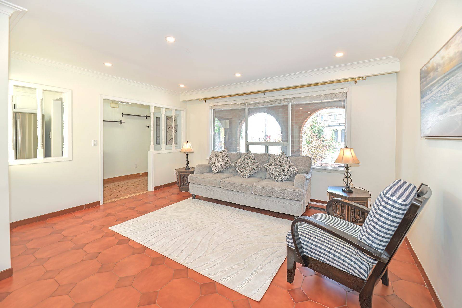 Toronto W07, ON M8Z 4R3,1033 Islington AVE