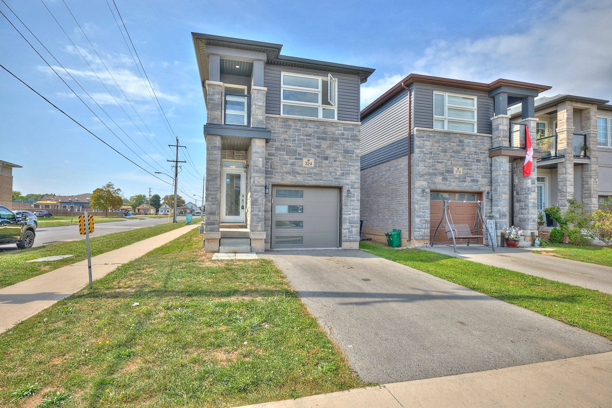 Welland, ON L3B 0H8,324 Louise ST