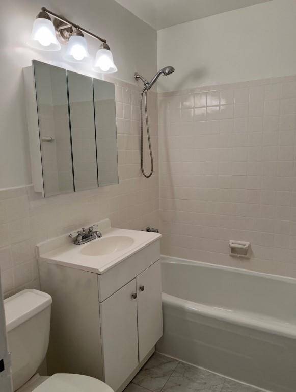 Brooklyn, NY 11235,40 Brighton 1st RD #4C