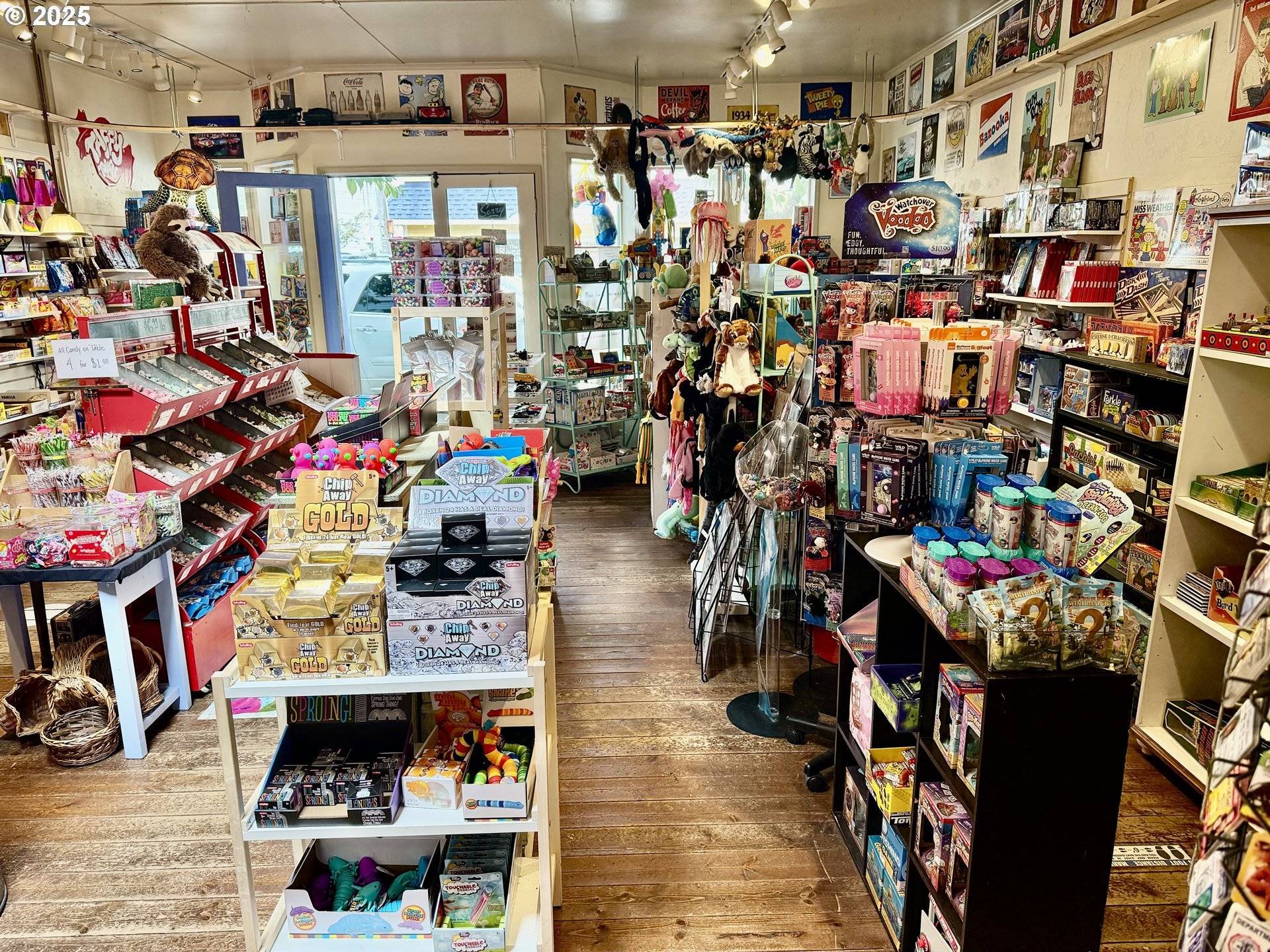 Florence, OR 97439,1308 BAY ST