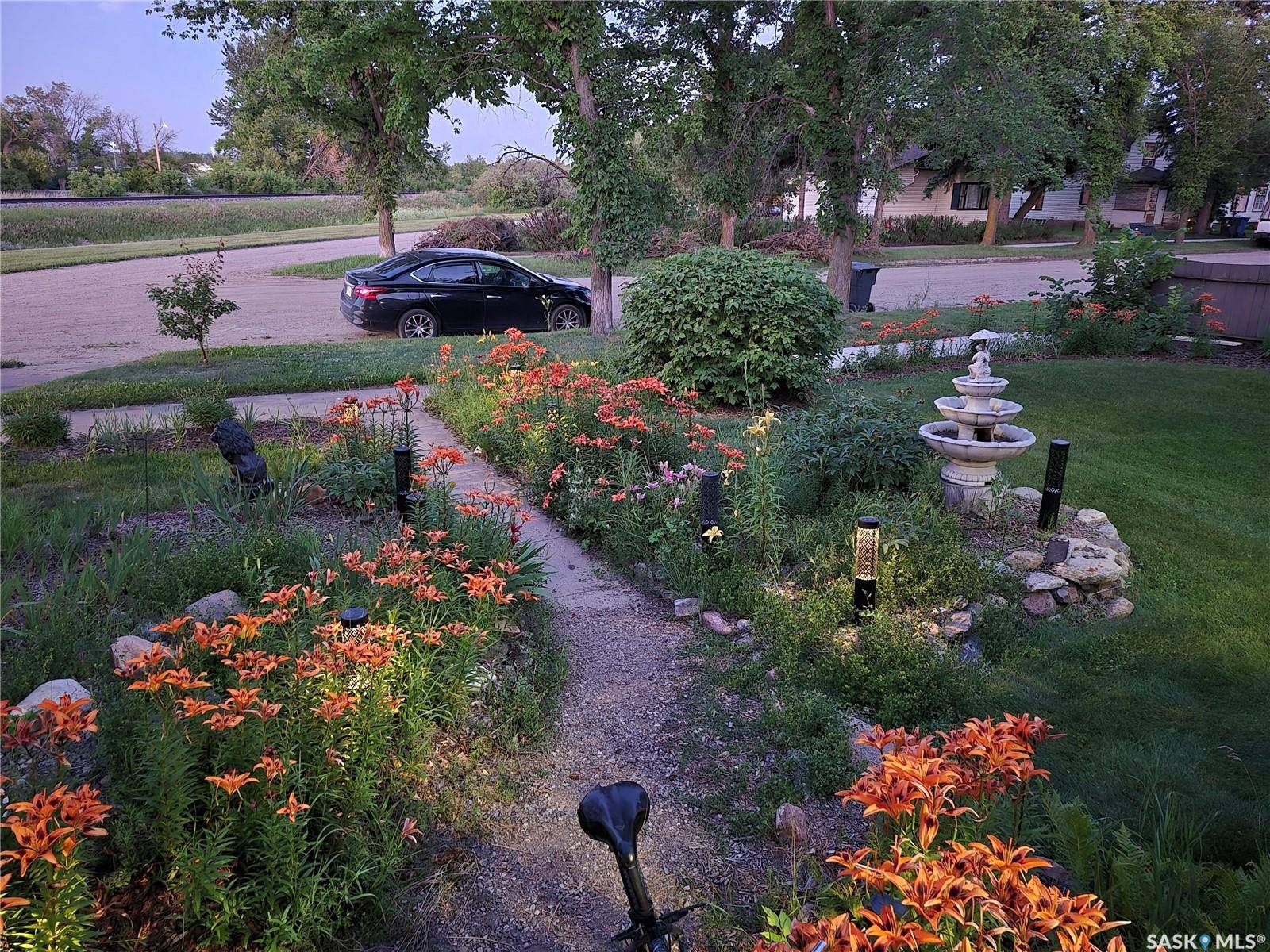 Radisson, SK S0K 3L0,303 Edward STREET