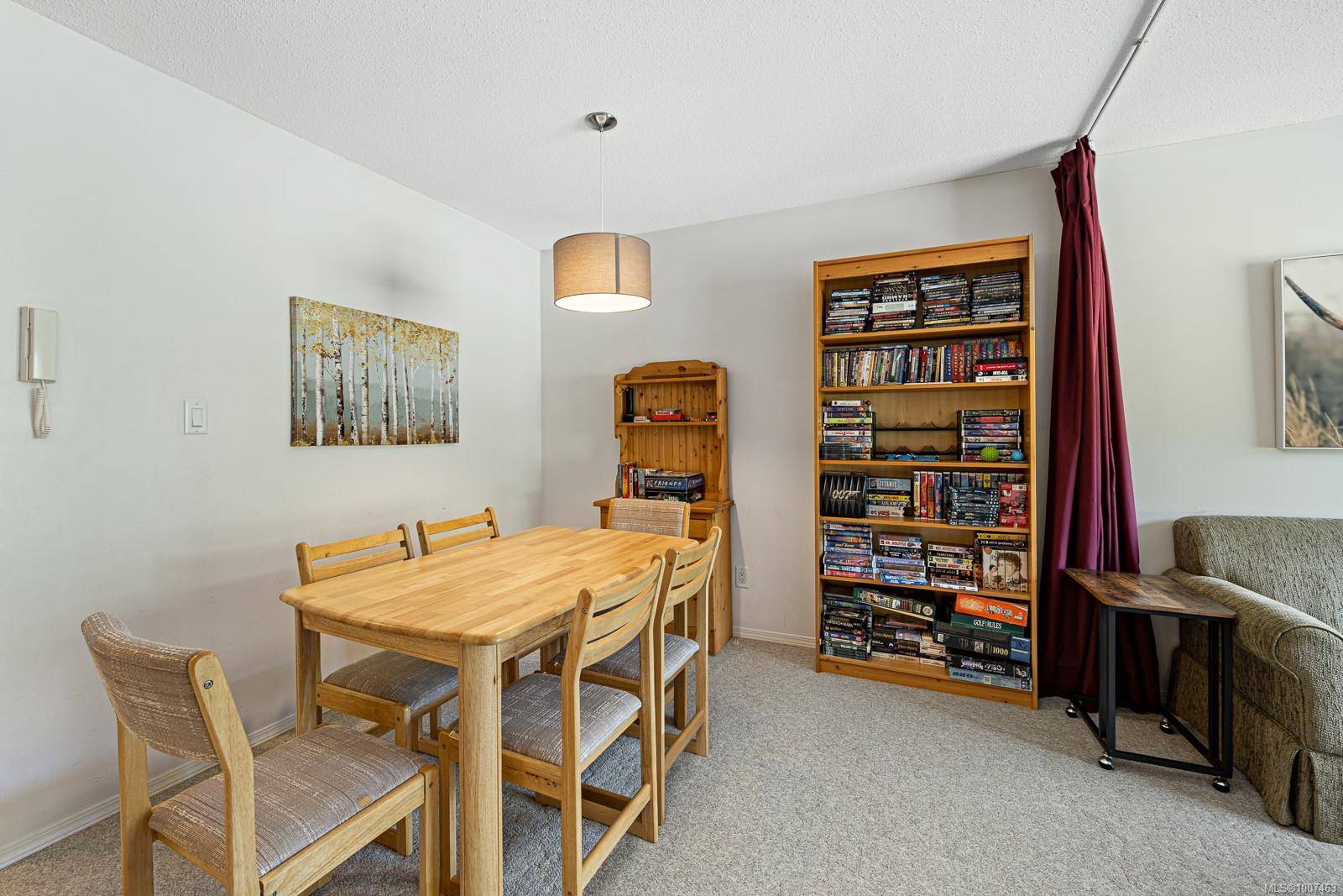 Courtenay, BC V9J 1L0,1105 Henry Rd #209