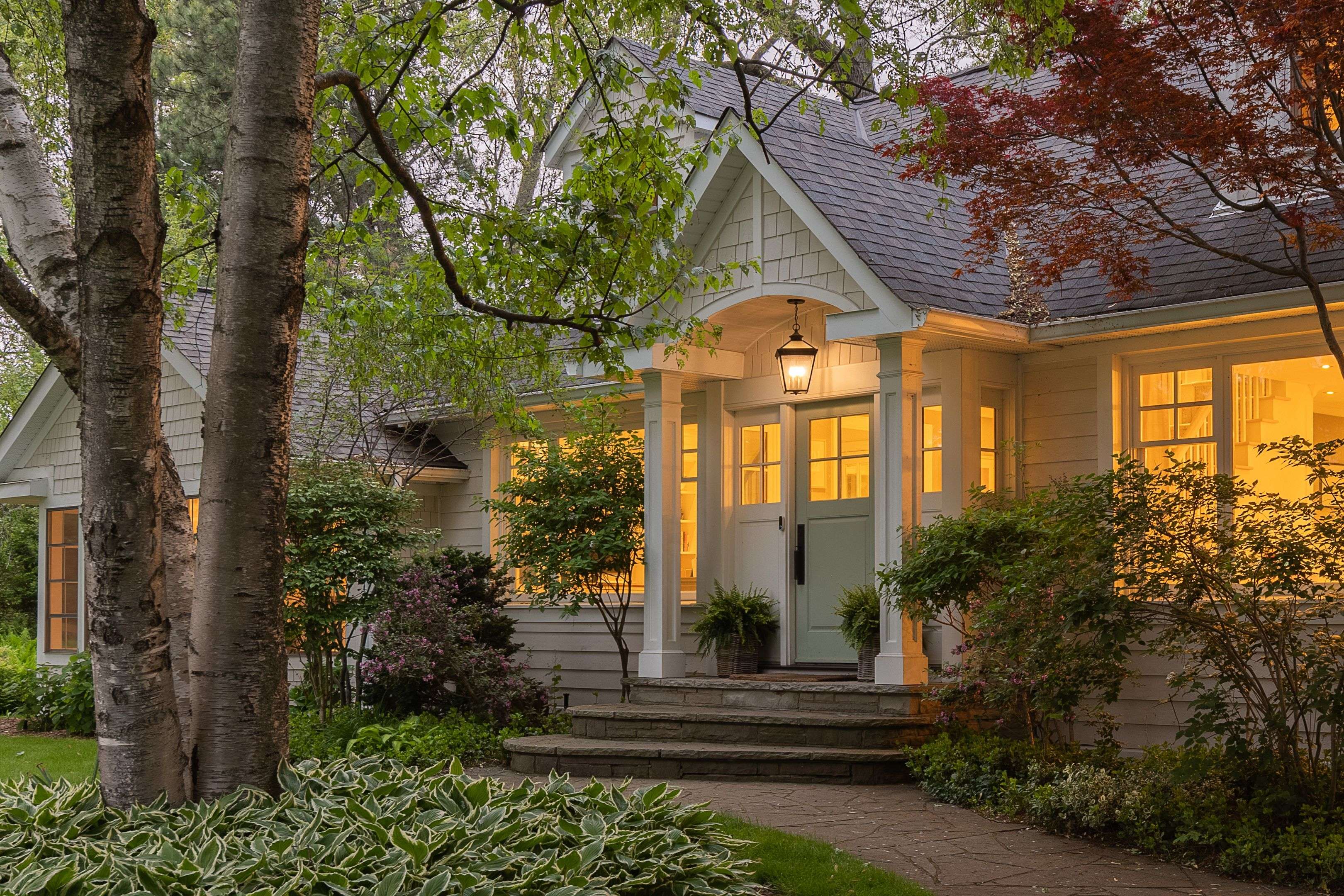 Oakville, ON L6J 4G8,161 Dianne AVE