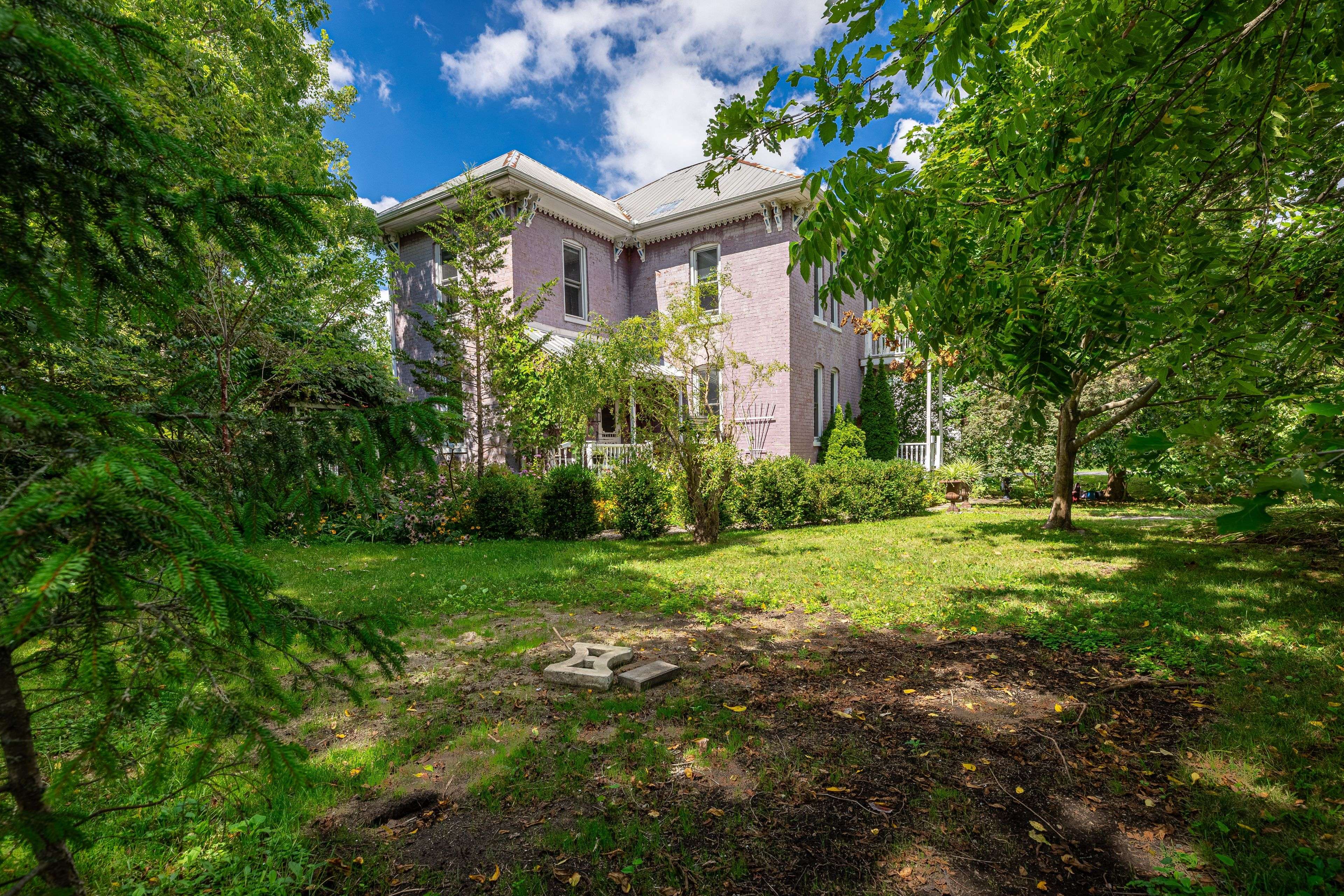 Southwold, ON N0L 2E0,9785 John ST N