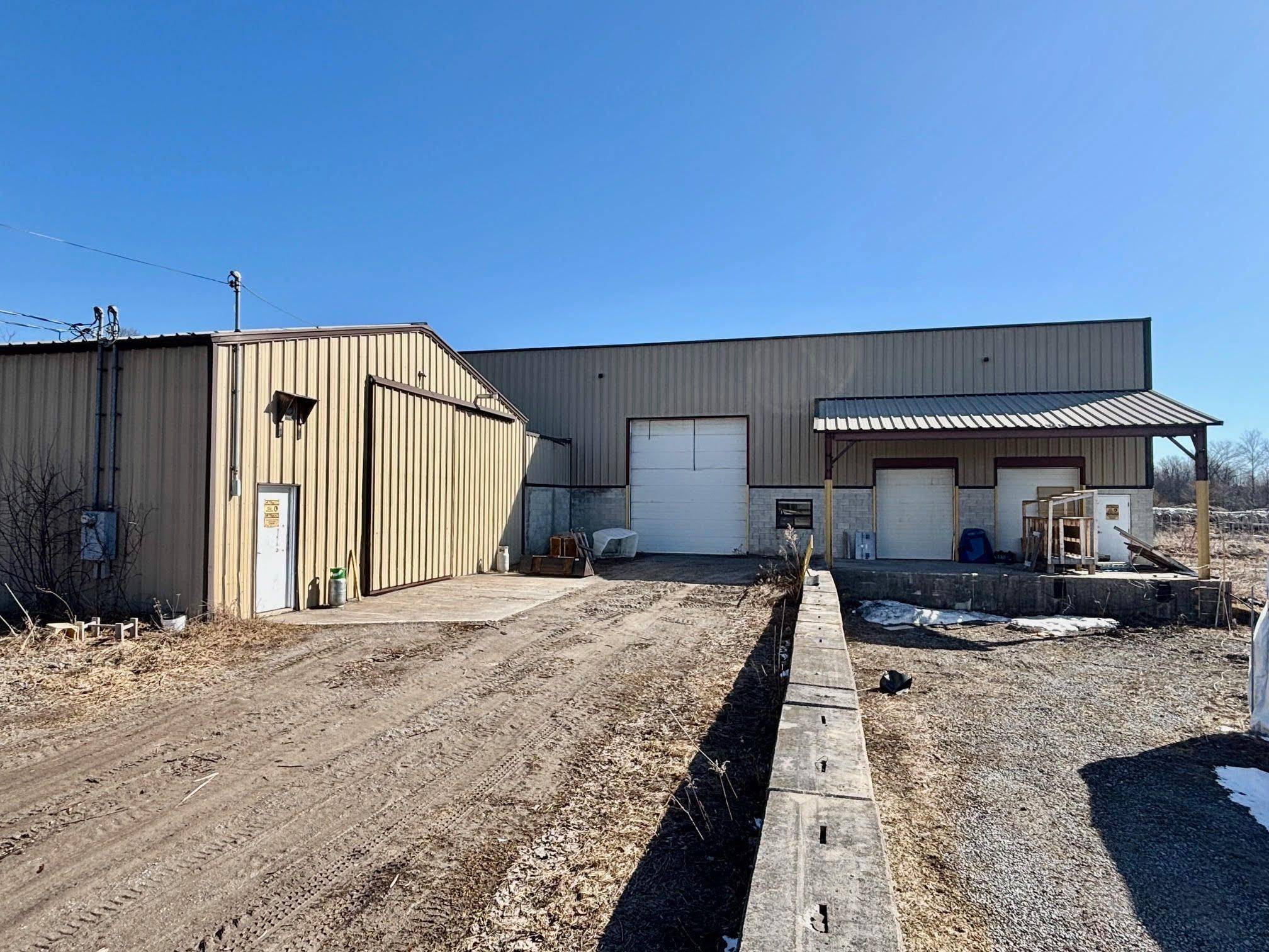 Kawartha Lakes, ON K0M 1B0,542 Portage RD