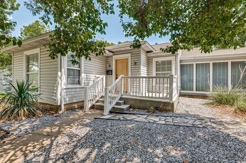 Dallas, TX 75206,4310 Woodcrest Lane