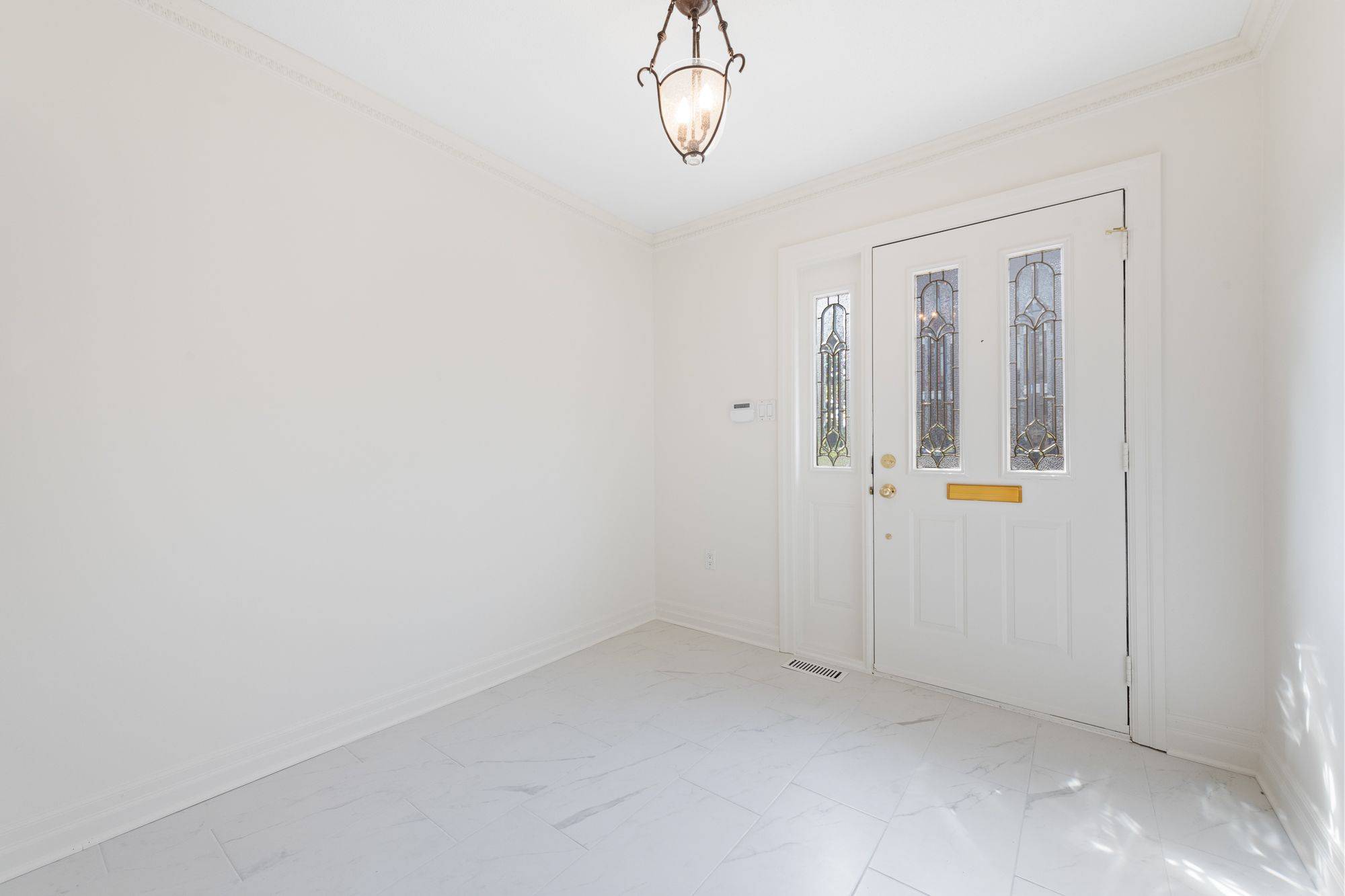 Glebe - Ottawa East And Area, ON K1S 5K8,111 ECHO DR #5