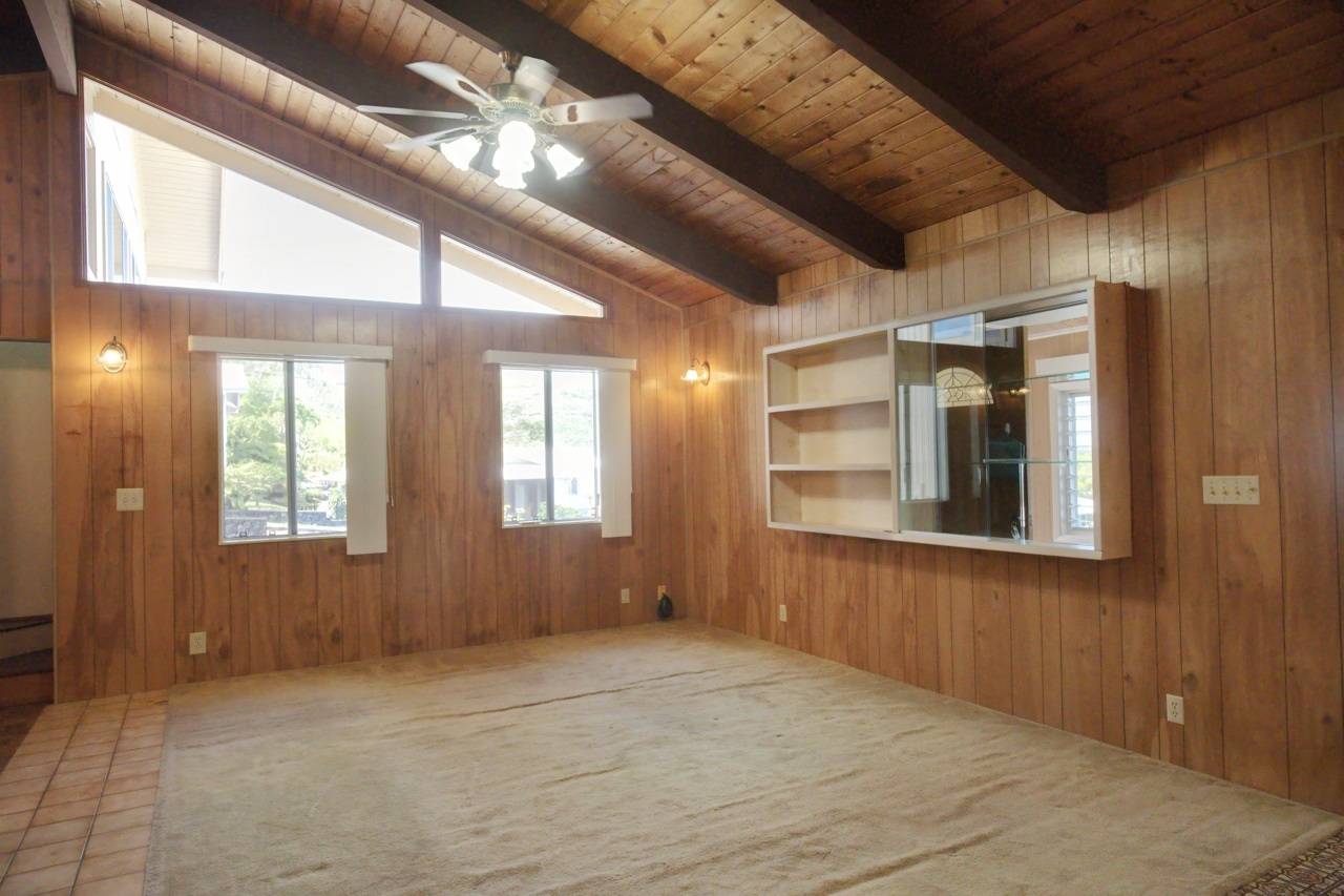 Hilo, HI 96720,883 HELE MAUNA ST