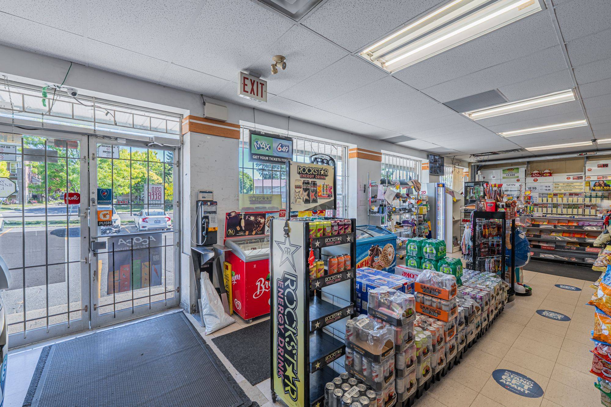 Cyrville - Carson Grove - Pineview, ON K1B 3L7,1665 Cyrville RD