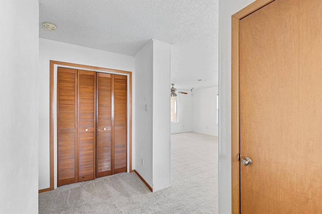 Denton, TX 76210,5702 Teasley Lane