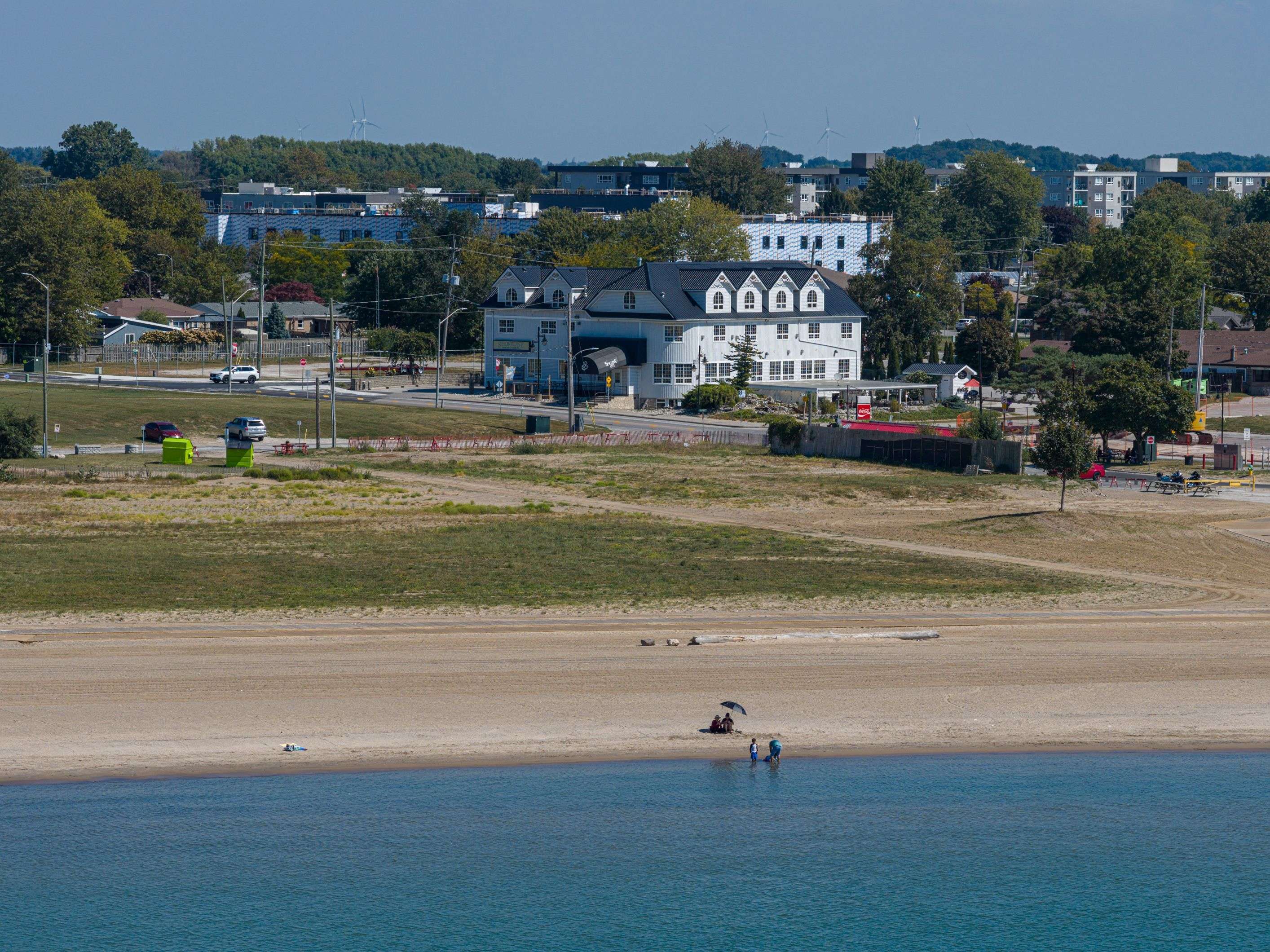 Leamington, ON N8H 3E5,388 Erie ST S