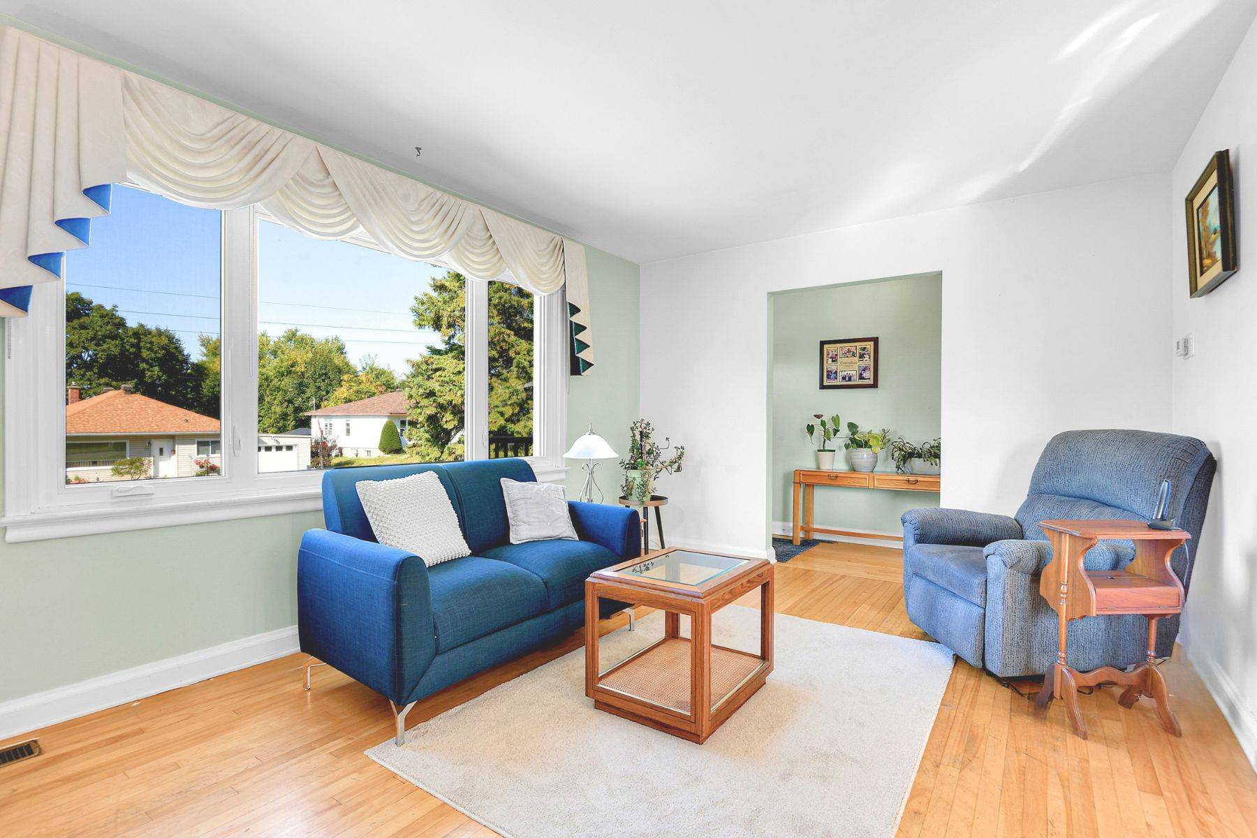 Beacon Hill North - South And Area, ON K1J 7L2,23 Elvina ST