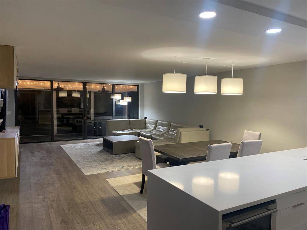 Boynton Beach, FL 33437,11231 Green Lake Dr #202