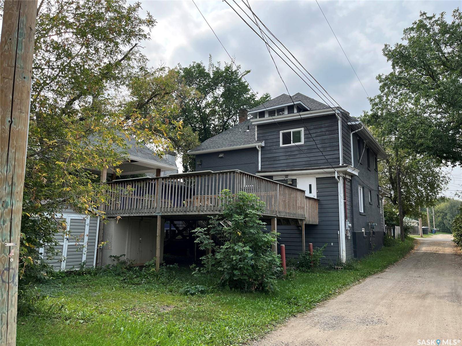 Prince Albert, SK S6V 2B7,2010 1st AVENUE E