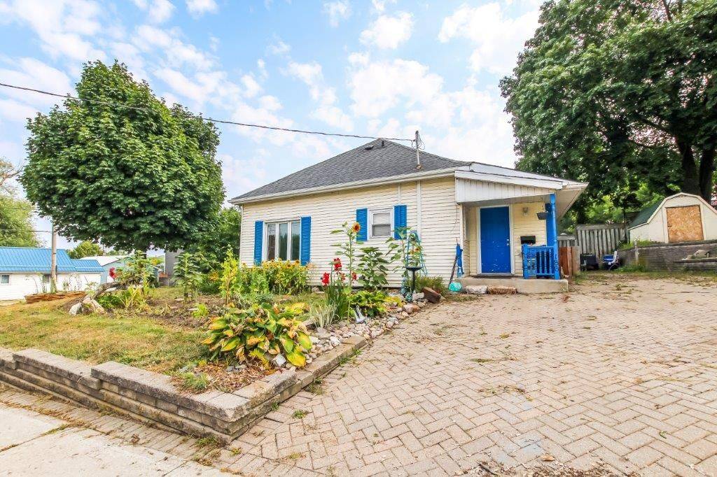 Ingersoll, ON N5C 1K4,186 Charles ST E