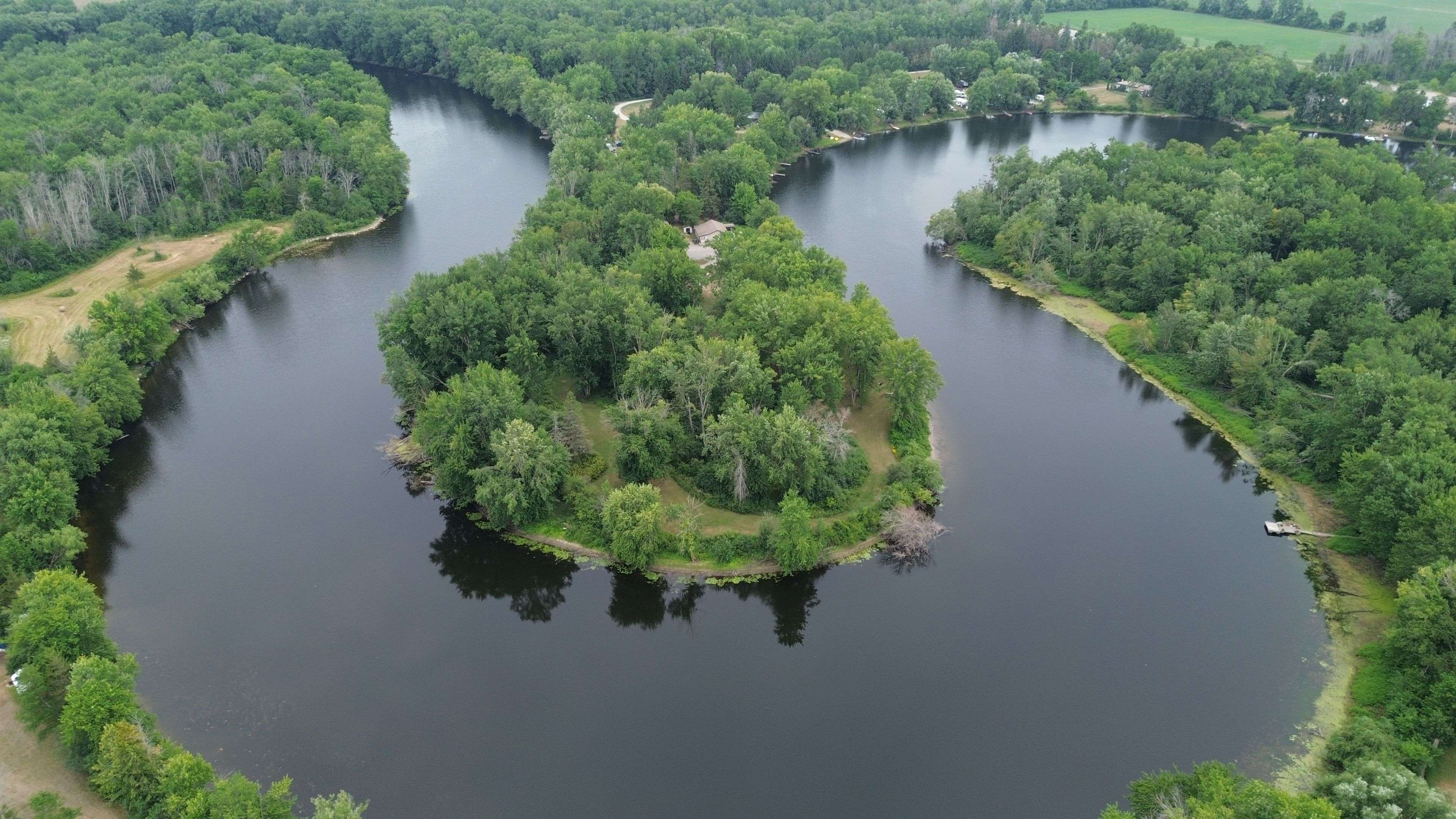 Belleville, ON K0K 2B0,133 Carleton Cove N/A