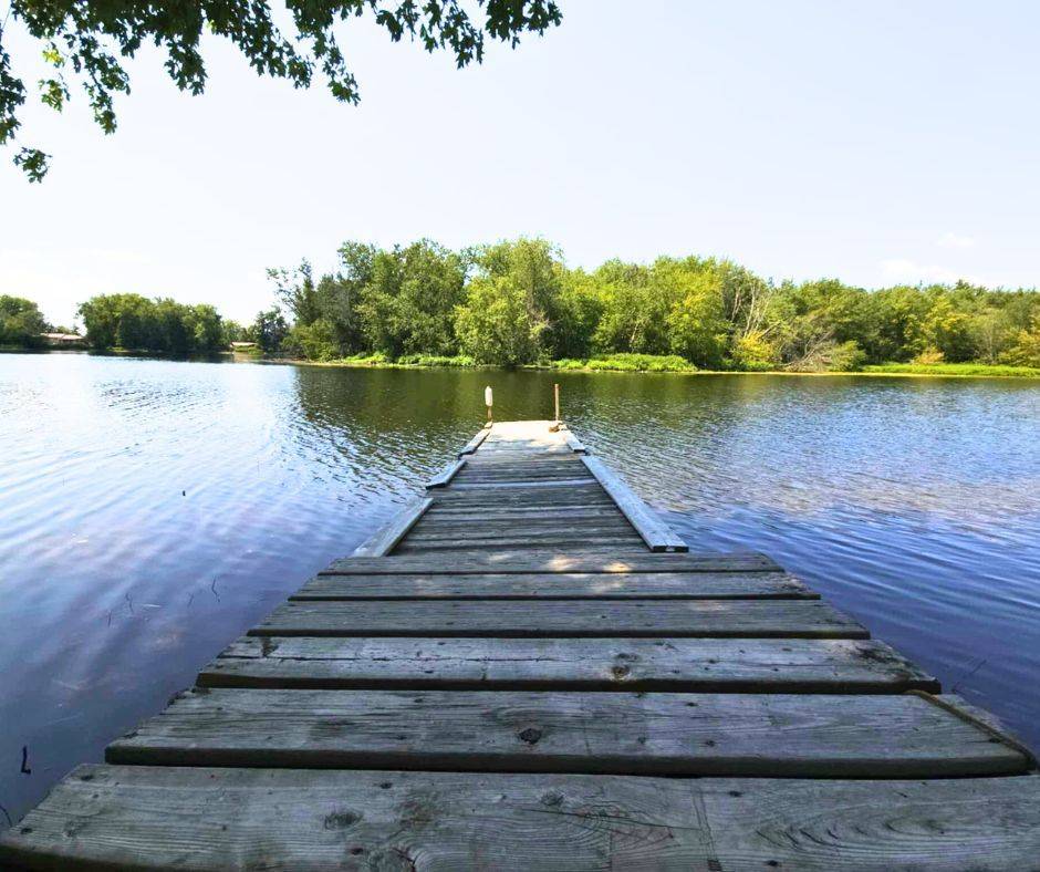 Belleville, ON K0K 2B0,133 Carleton Cove N/A