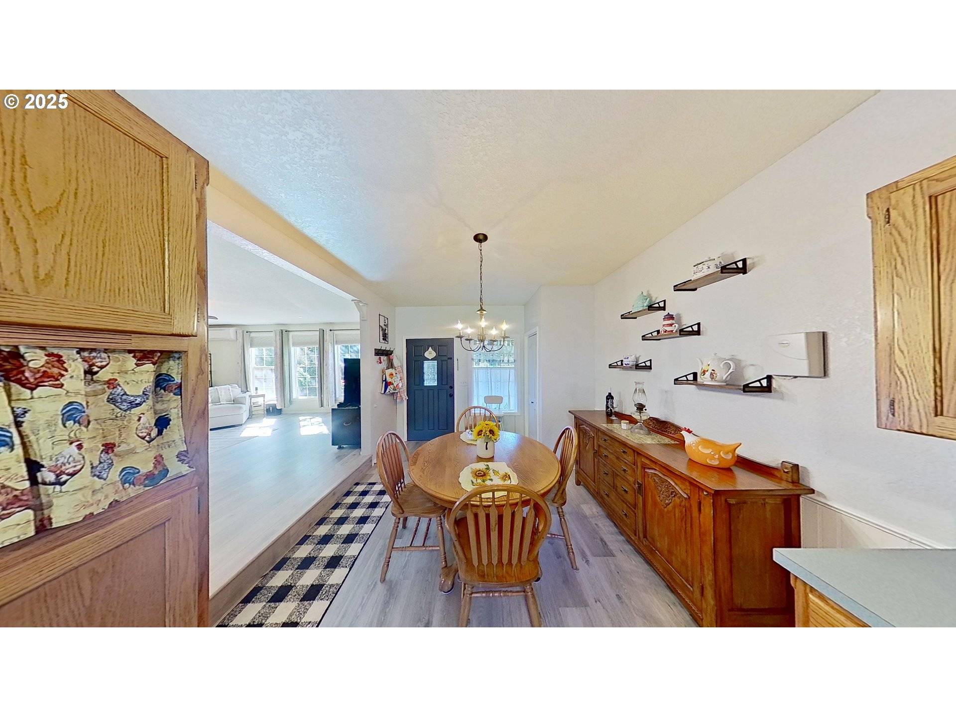 23196 N UMPQUA HWY, Idleyld Park, OR 97447