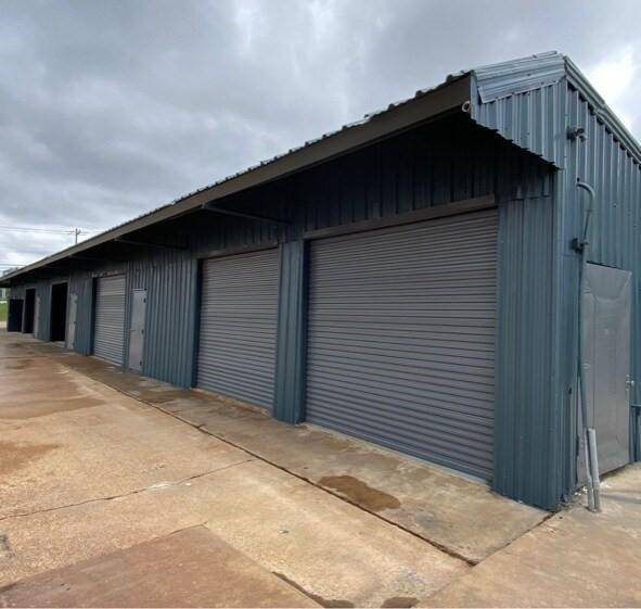 Dallas, TX 75217,10820 C F Hawn Freeway