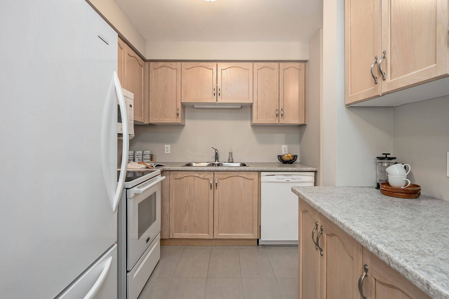 Burlington, ON L7M 4H2,2880 Headon Forest DR #28