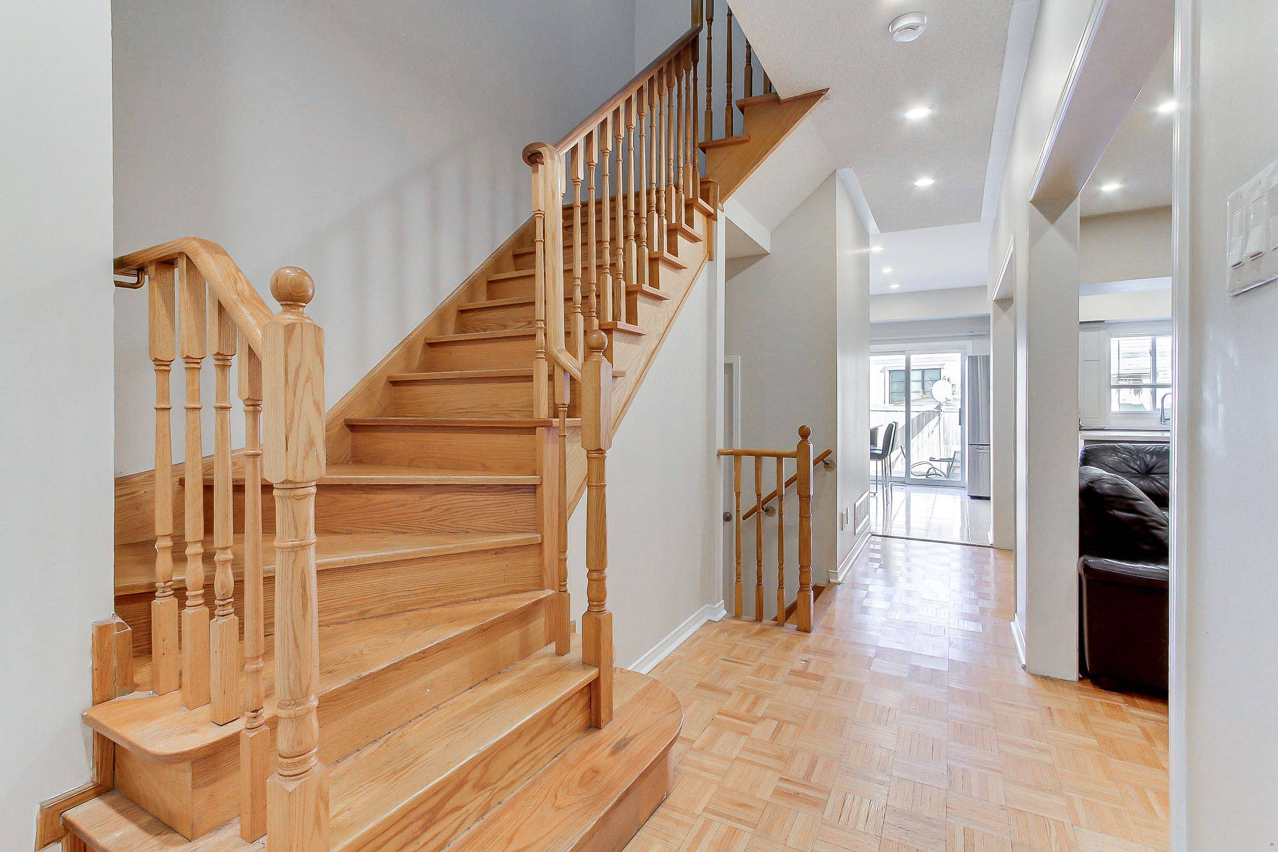 Vaughan, ON L6A 2R6,35 Craddock ST