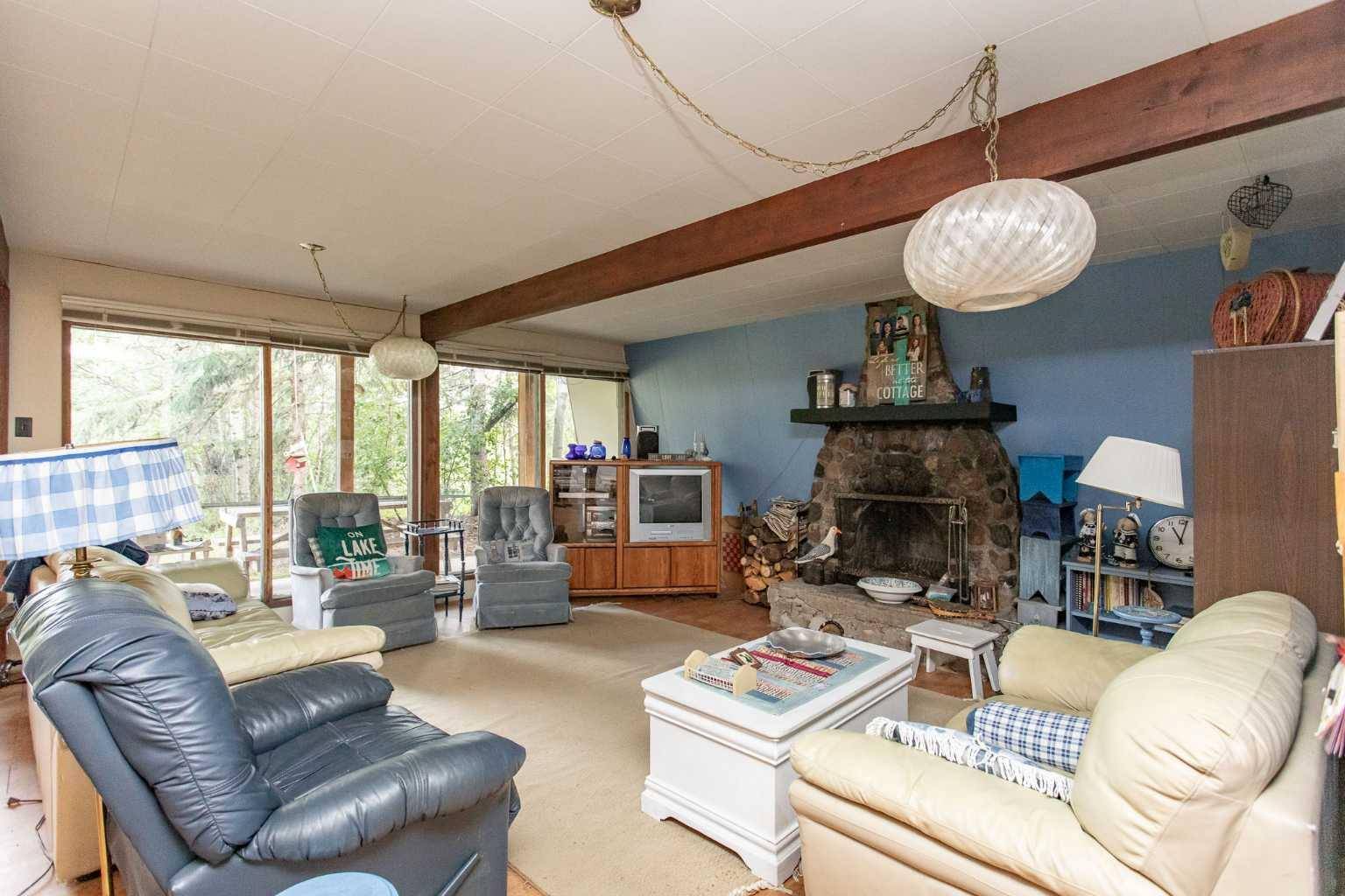 Gull Lake, AB T4L 2N1,99 Oliver AVE