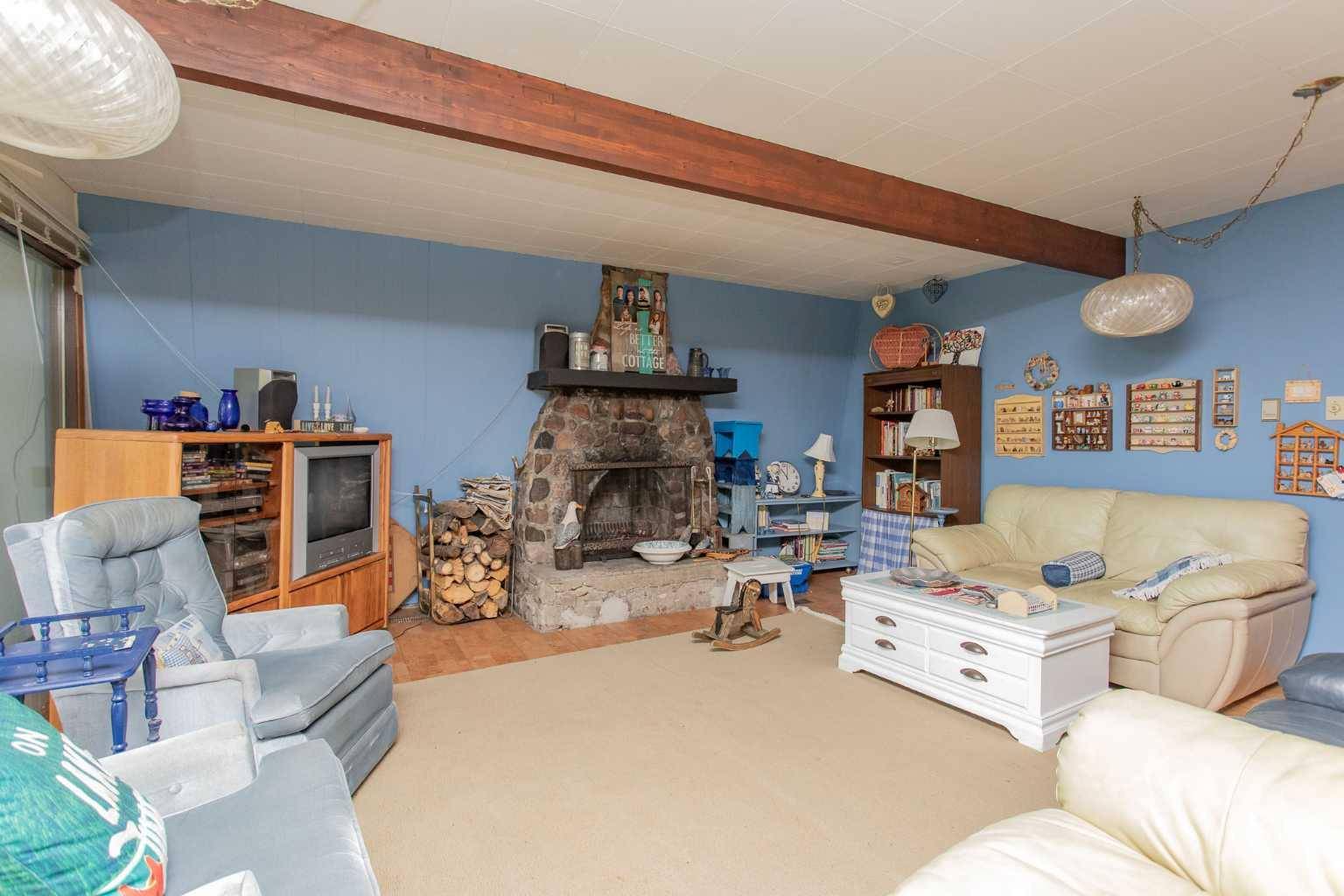 Gull Lake, AB T4L 2N1,99 Oliver AVE