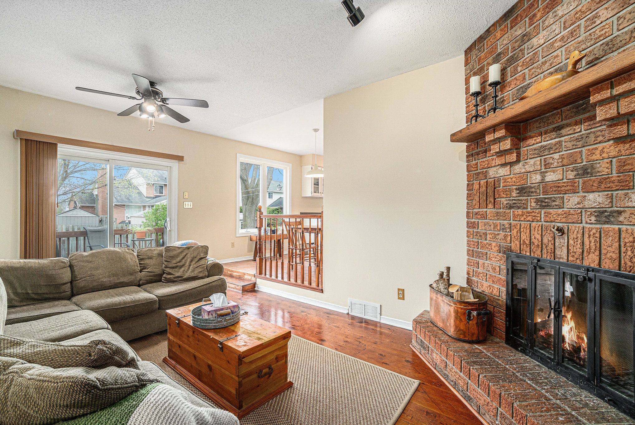 221 Macdougall ST, Russell, ON K4R 1A5