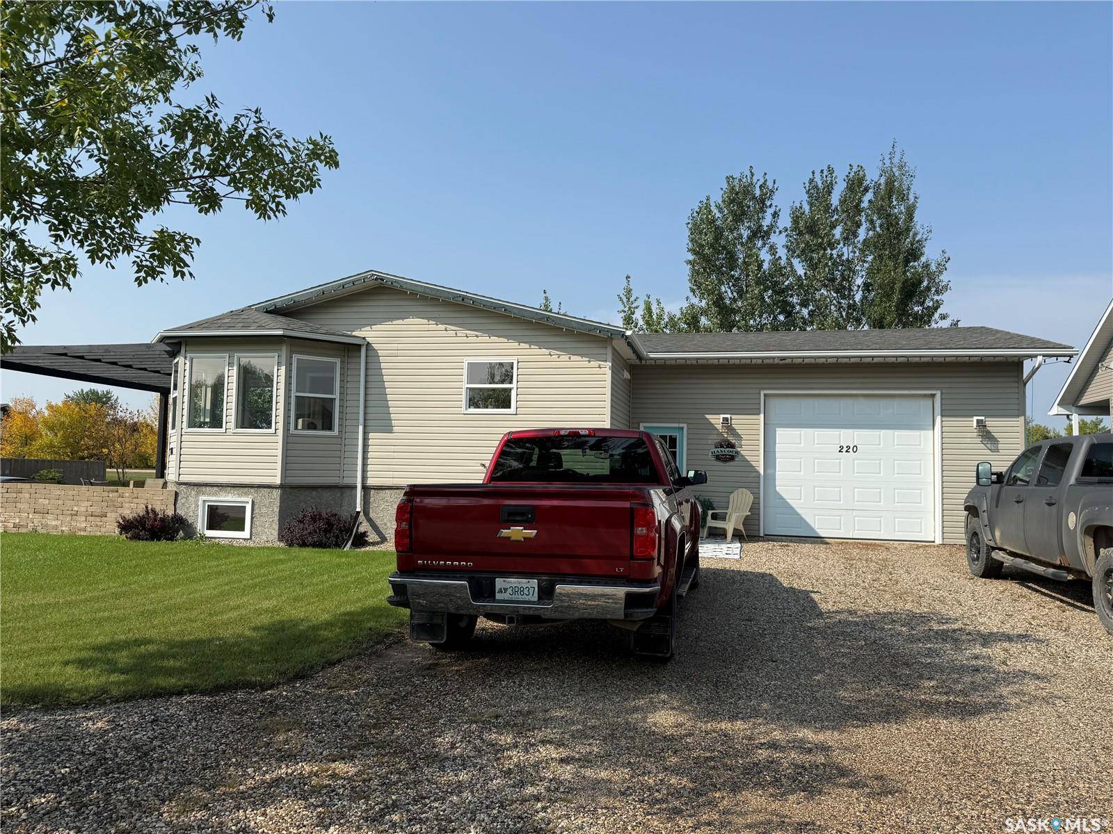 Carnduff, SK S0C 0S0,220 5th STREET W