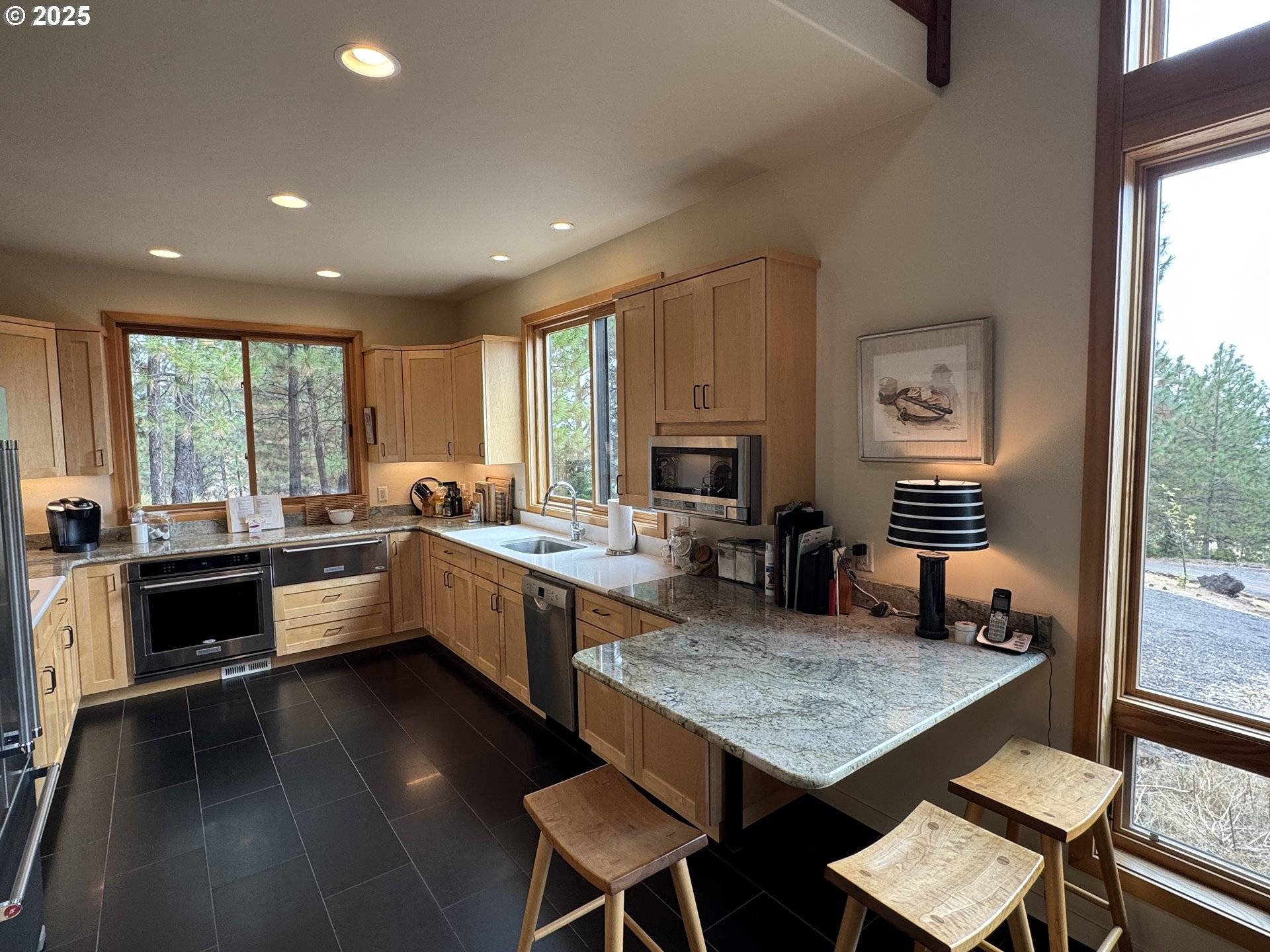 Wahkiacus, WA 98670,73 LONG RD