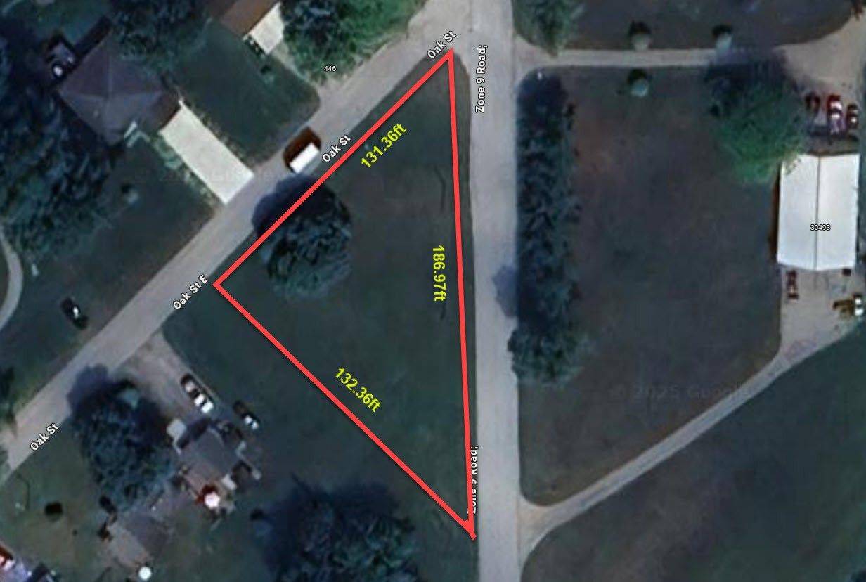 Chatham-kent, ON N0P 1C0,000 Oak ST