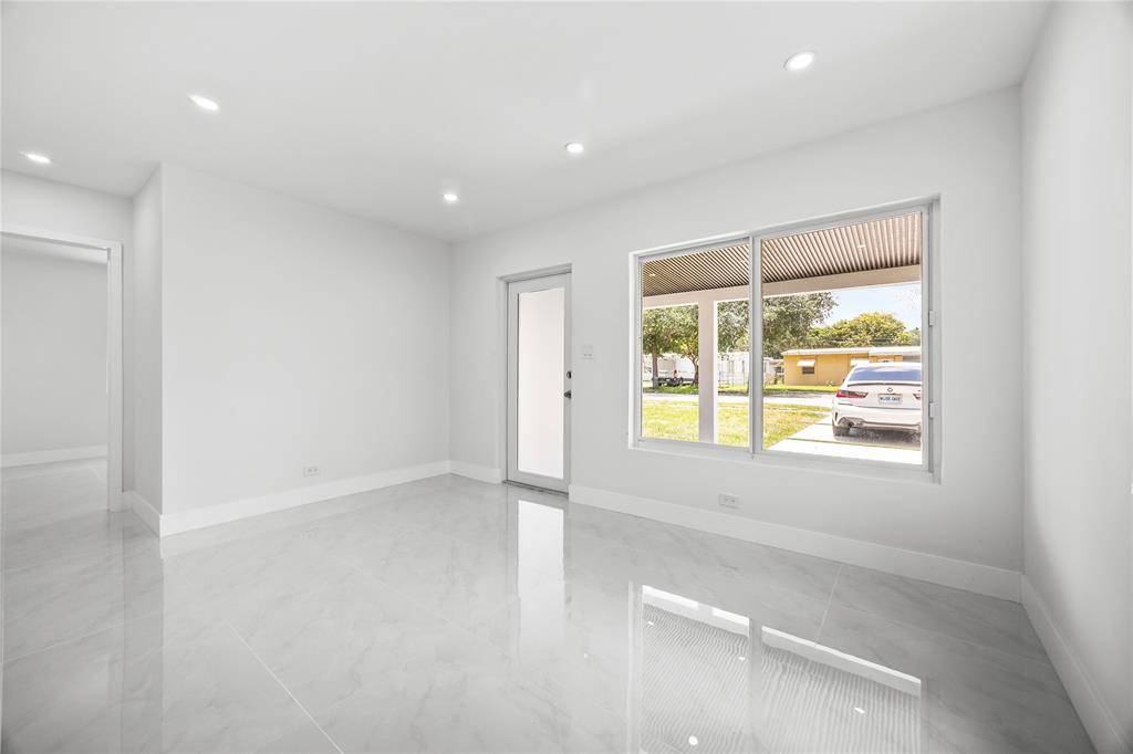 Fort Lauderdale, FL 33311,412 NW 19th Ave