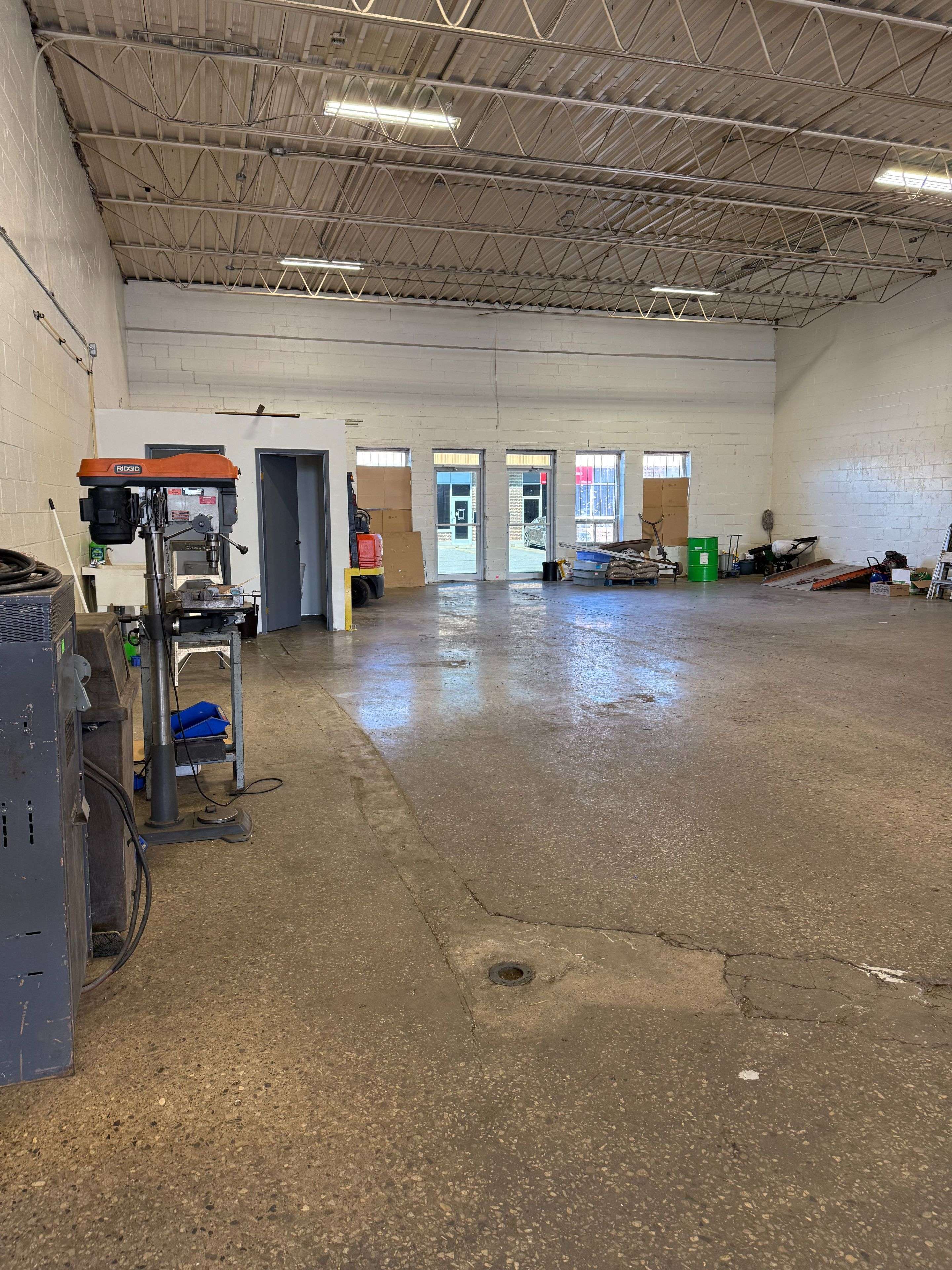 Toronto W05, ON M9L 1Y4,65 Millwick DR #Unit 8