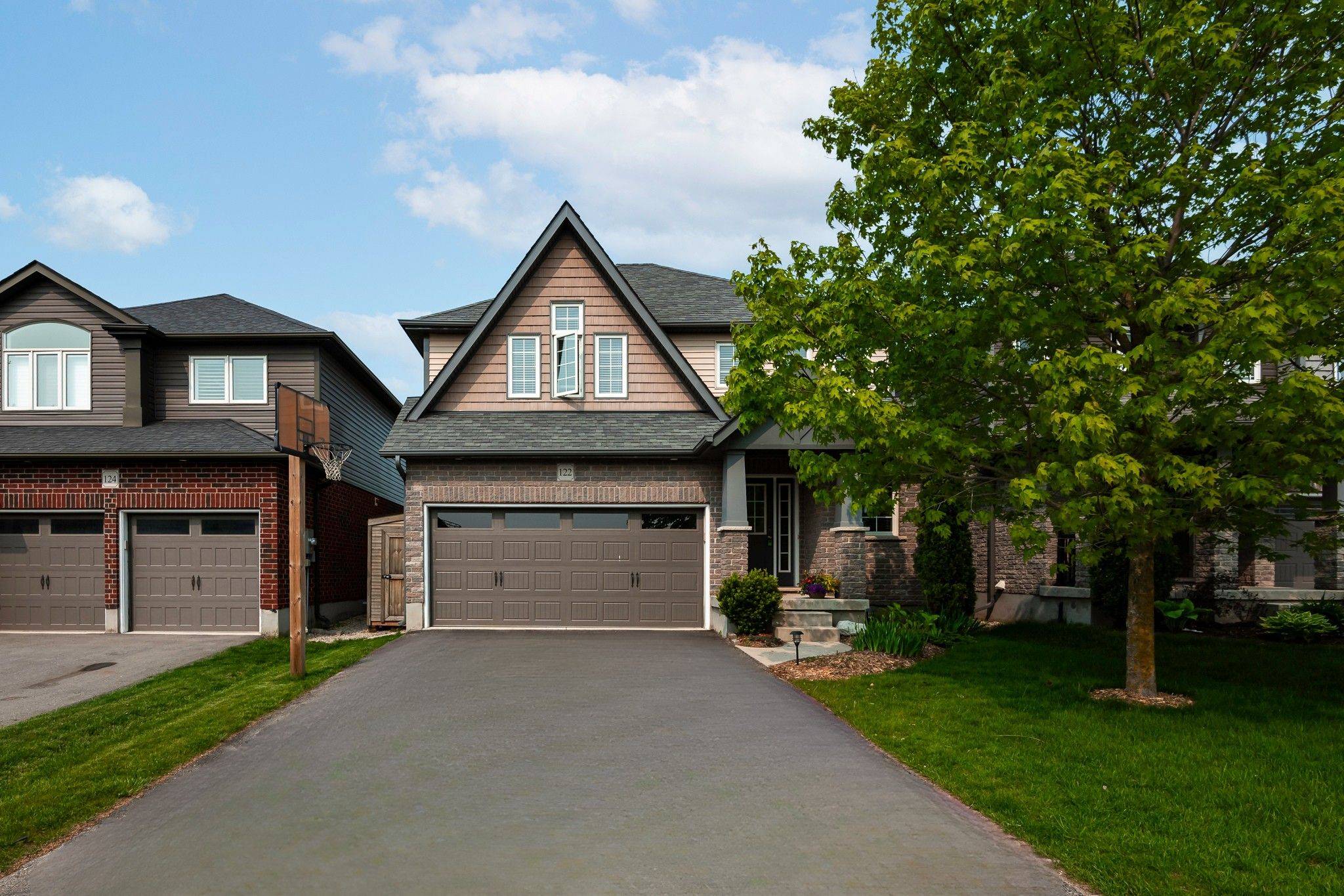 East Luther Grand Valley, ON L9W 6P1,122 Taylor DR