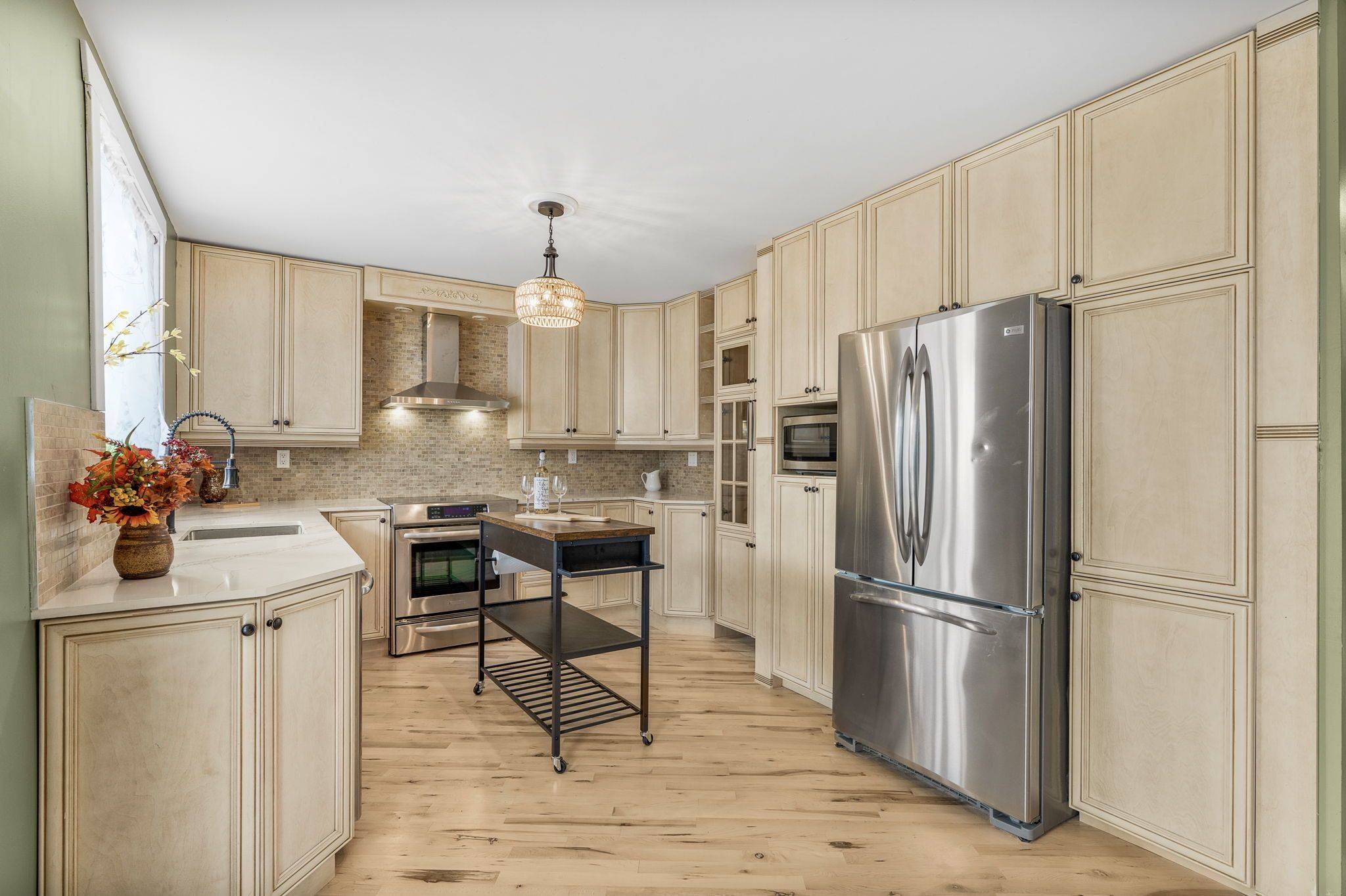 Alfred And Plantagenet, ON K0B 1L0,637 County Road 9 RD