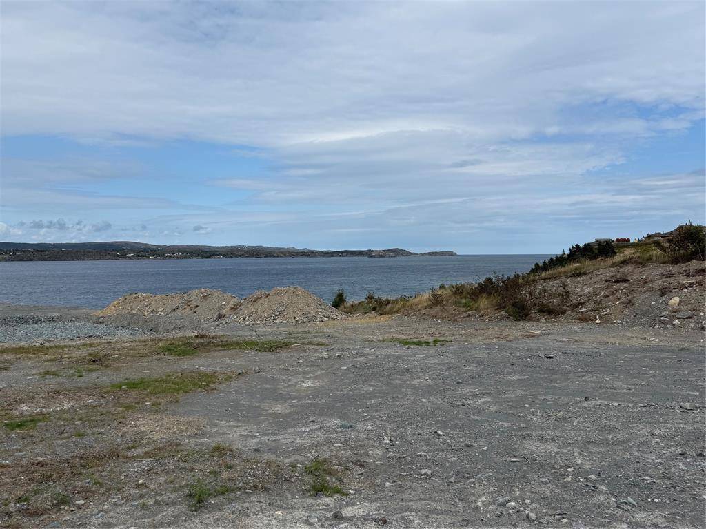 Bareneed, NL A0A 3J0,0 Playground Road