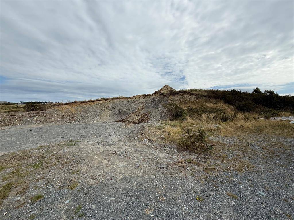 Bareneed, NL A0A 3J0,0 Playground Road