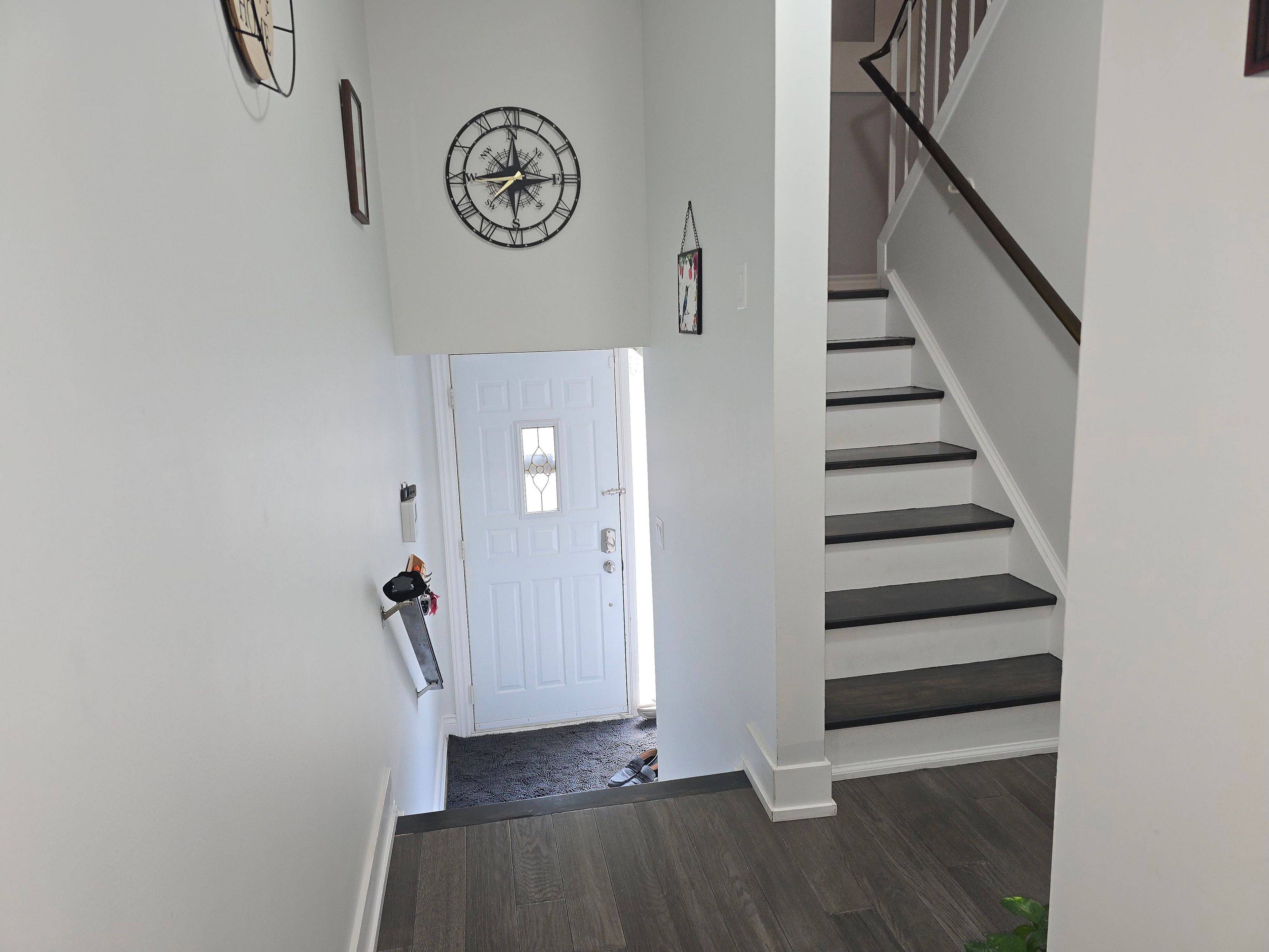 Mississauga, ON L5A 2B4,600 Silver Creek BLVD #32