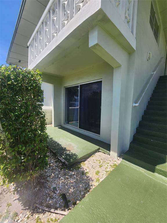 Plantation, FL 33317,4200 NW 3rd Ct #120