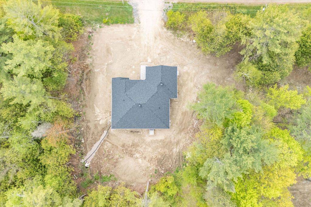 Mcnab/braeside, ON K0J 1G0,912 Burnstown RD