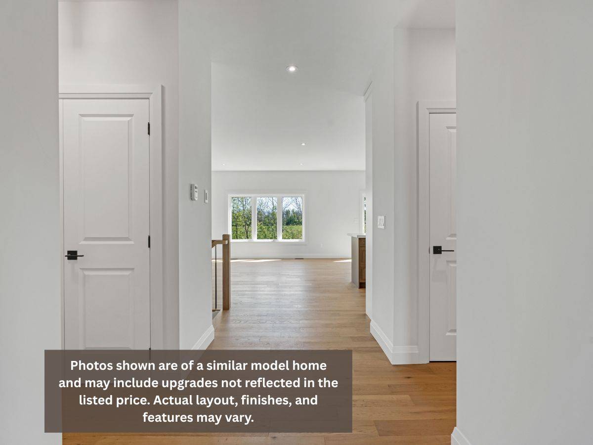 27 Harold AVE, Severn, ON L0K 1E0